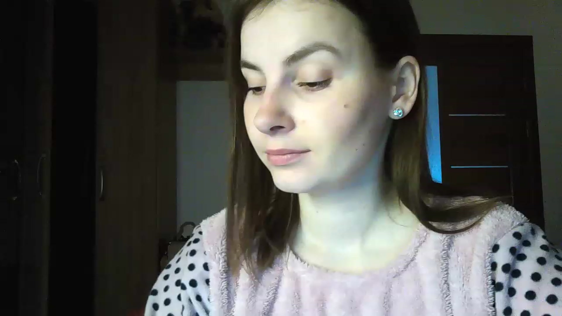 Gallery image thumbnail from MisssLove_is's myfreecams stream on, 12/11/2022, 13:06 image 8 of 20