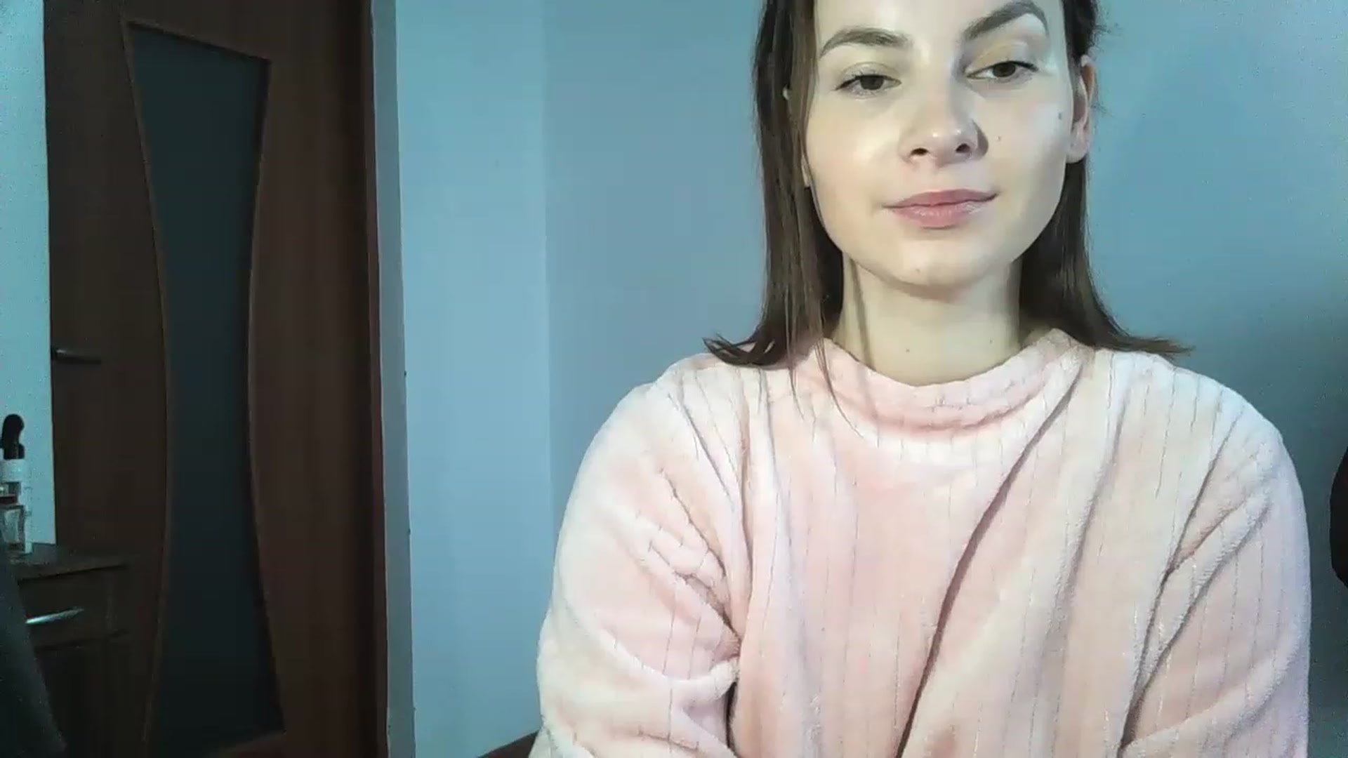 Gallery image thumbnail from MisssLove_is's myfreecams stream on, 12/12/2022, 10:18 image 12 of 20