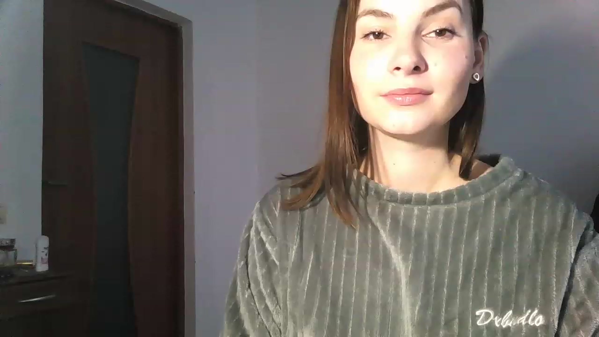 Gallery image thumbnail from MisssLove_is's myfreecams stream on, 12/15/2022, 13:55 image 5 of 20