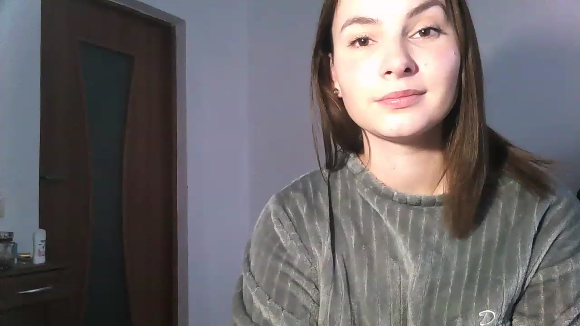 Gallery image thumbnail from MisssLove_is's myfreecams stream on, 12/15/2022, 13:55 image 2 of 20