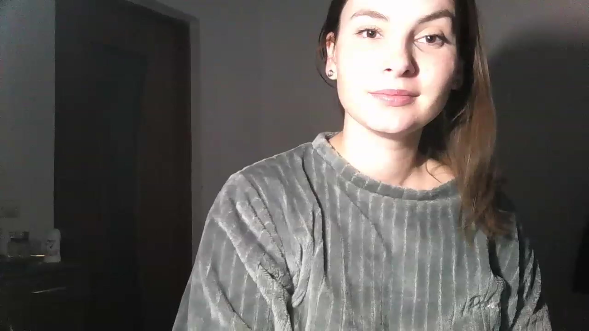 Gallery image thumbnail from MisssLove_is's myfreecams stream on, 12/15/2022, 14:48 image 16 of 20