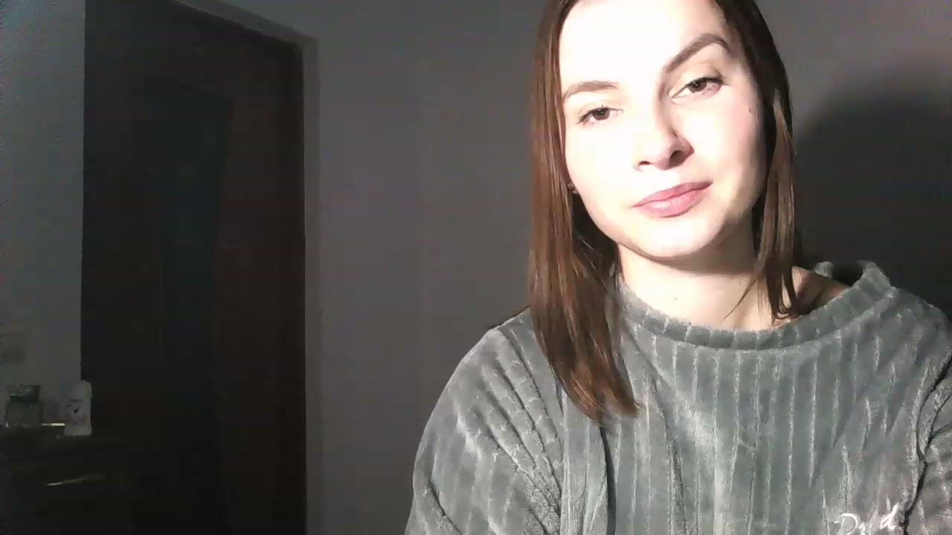 Gallery image thumbnail from MisssLove_is's myfreecams stream on, 12/15/2022, 14:48 image 11 of 20