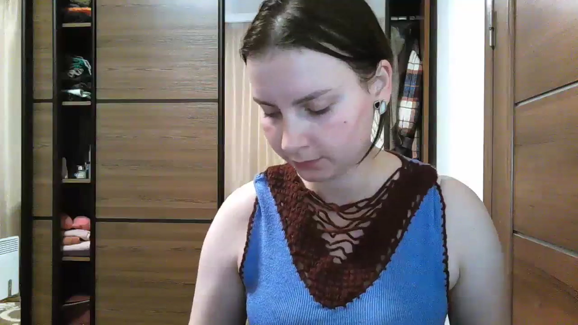 Gallery image thumbnail from MisssLove_is's myfreecams stream on, 03/03/2024, 16:36 image 17 of 20