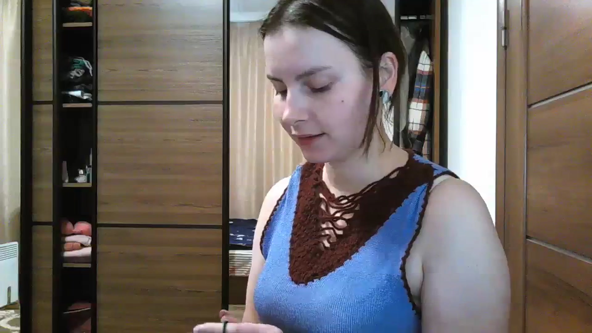 Gallery image thumbnail from MisssLove_is's myfreecams stream on, 03/03/2024, 16:36 image 14 of 20