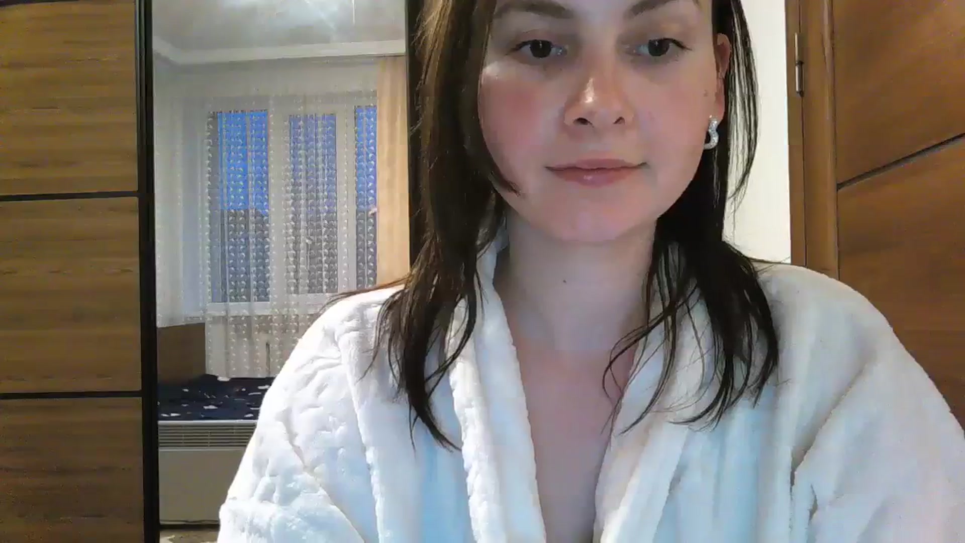 Gallery image thumbnail from MisssLove_is's myfreecams stream on, 03/17/2024, 16:45 image 16 of 20