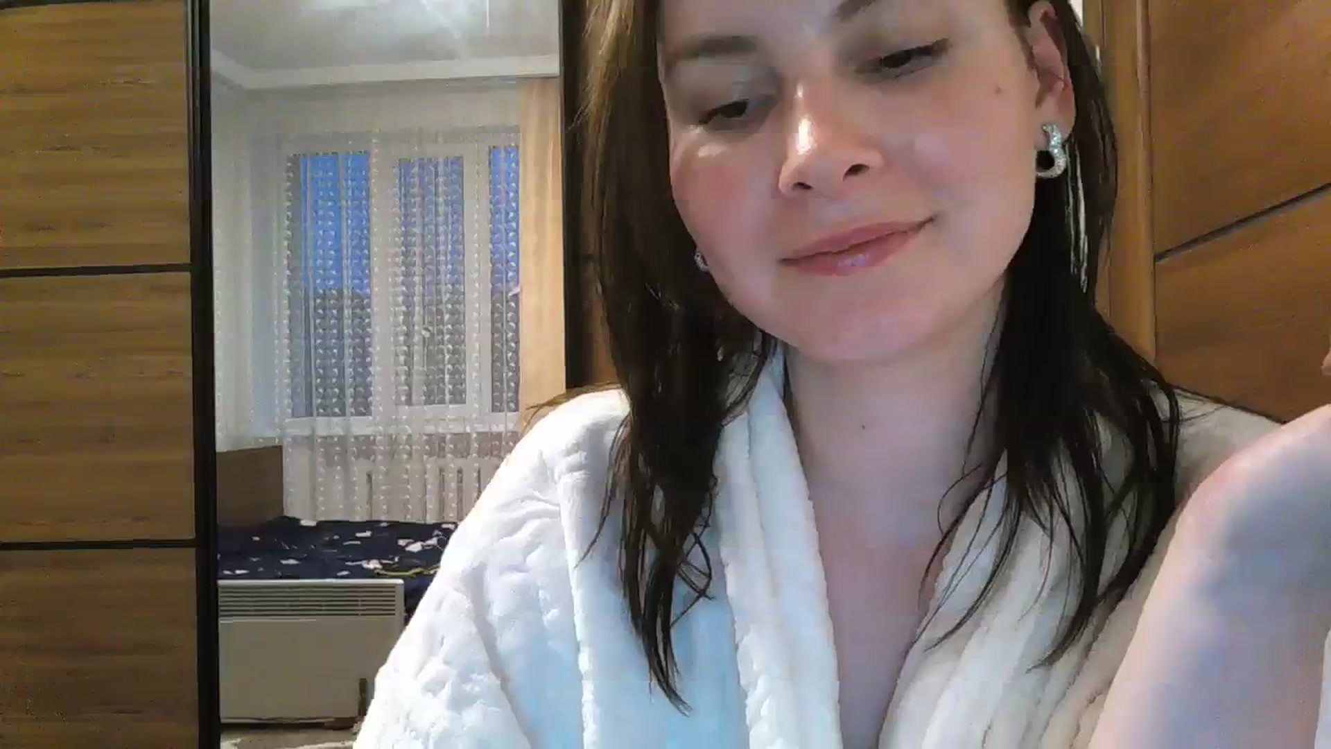 Gallery image thumbnail from MisssLove_is's myfreecams stream on, 03/17/2024, 16:45 image 18 of 20