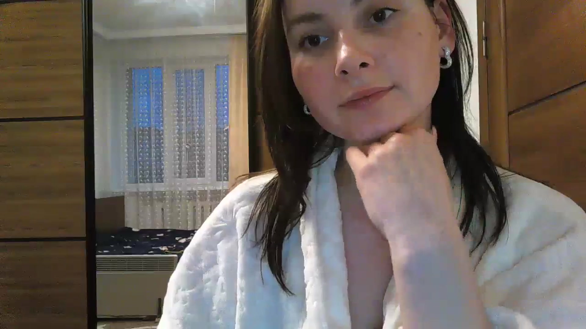 Gallery image thumbnail from MisssLove_is's myfreecams stream on, 03/17/2024, 16:45 image 14 of 20