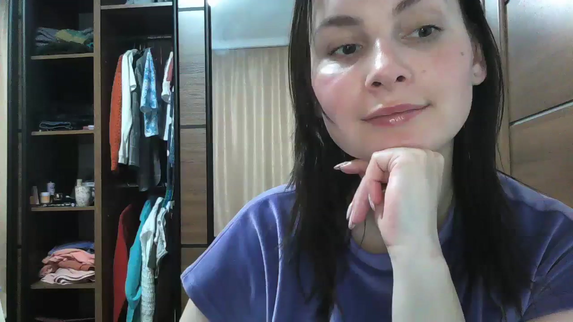Gallery image thumbnail from MisssLove_is's myfreecams stream on, 03/18/2024, 18:19 image 13 of 20