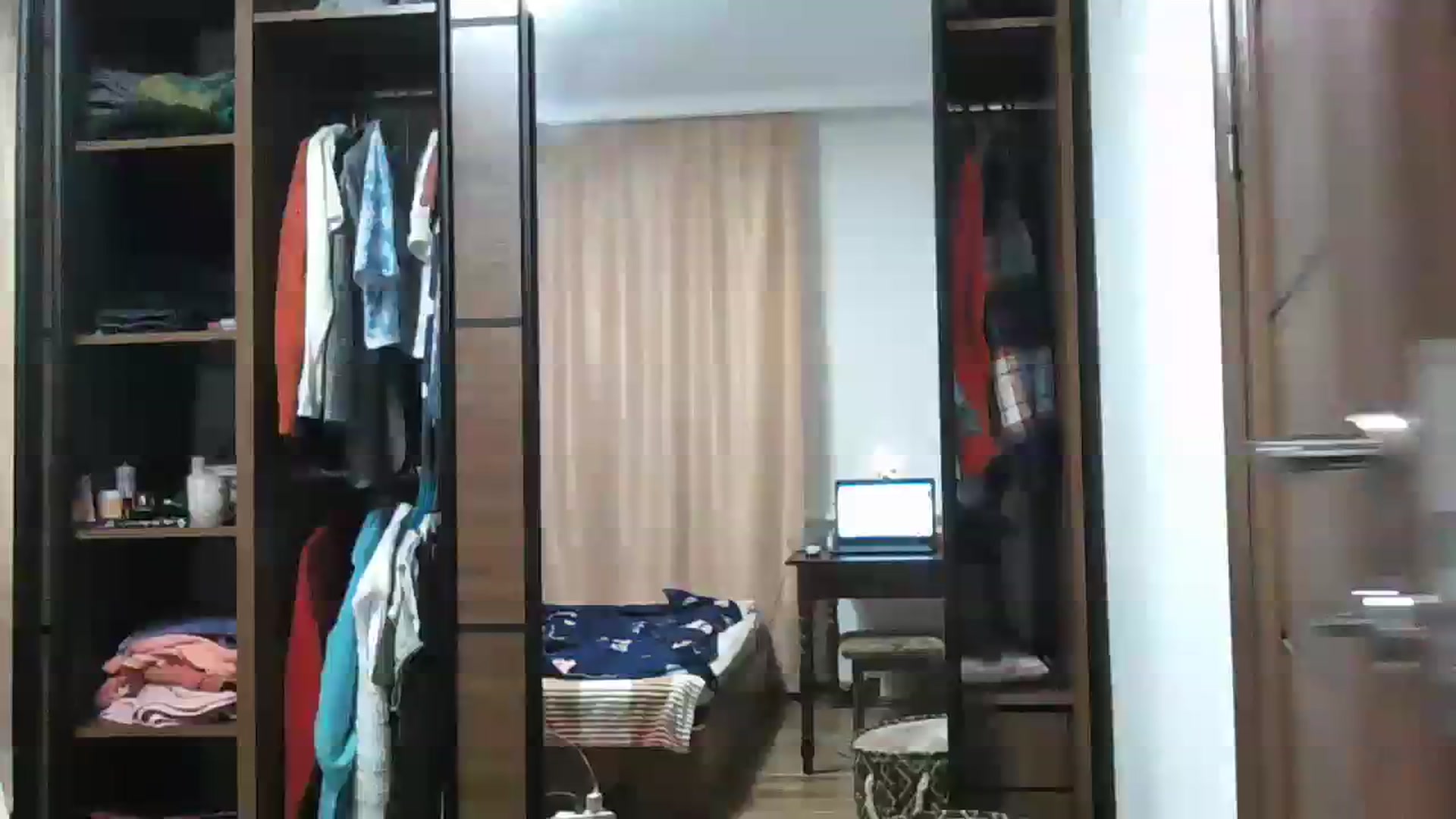Gallery image thumbnail from MisssLove_is's myfreecams stream on, 03/18/2024, 18:19 image 20 of 20
