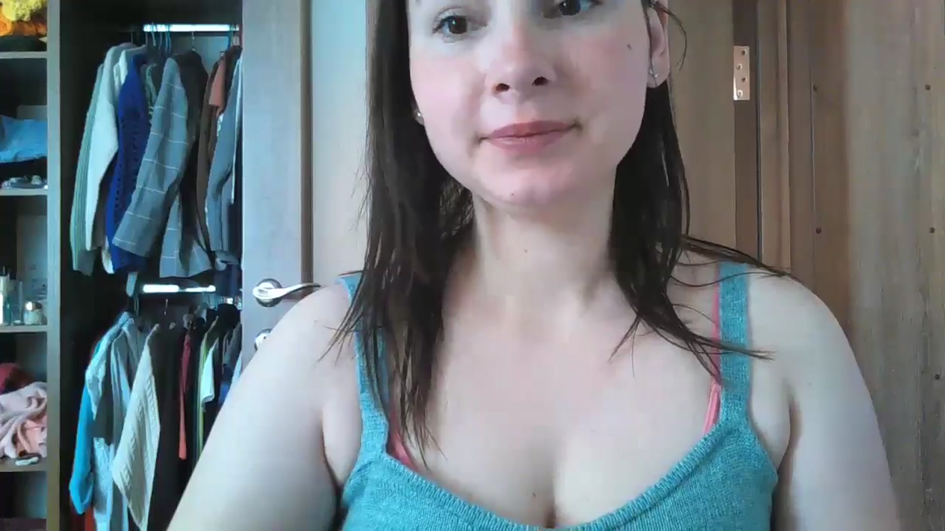 Gallery image thumbnail from MisssLove_is's myfreecams stream on, 05/02/2024, 08:39 image 13 of 20