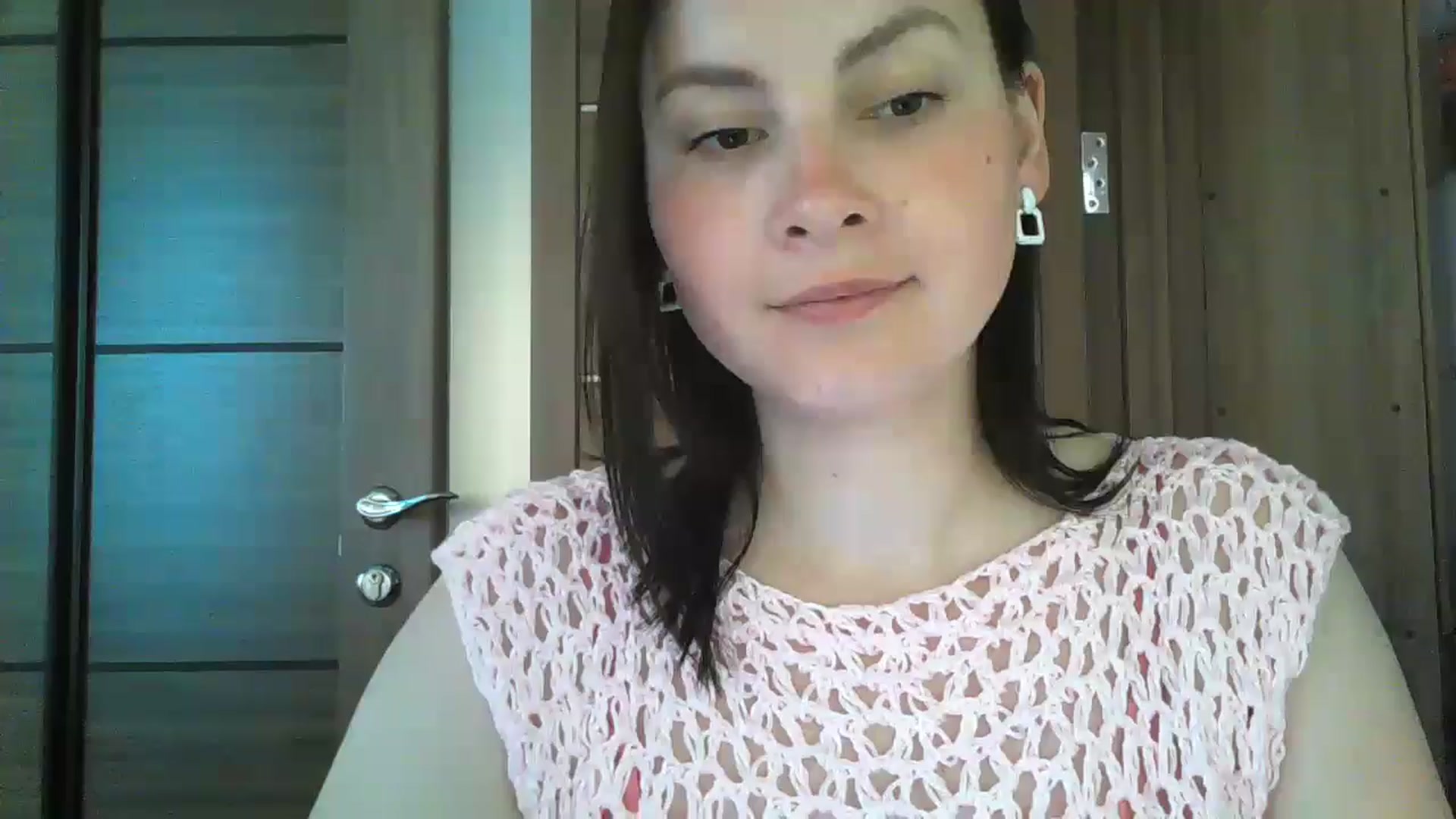 Gallery image thumbnail from MisssLove_is's myfreecams stream on, 05/02/2024, 14:54 image 14 of 20