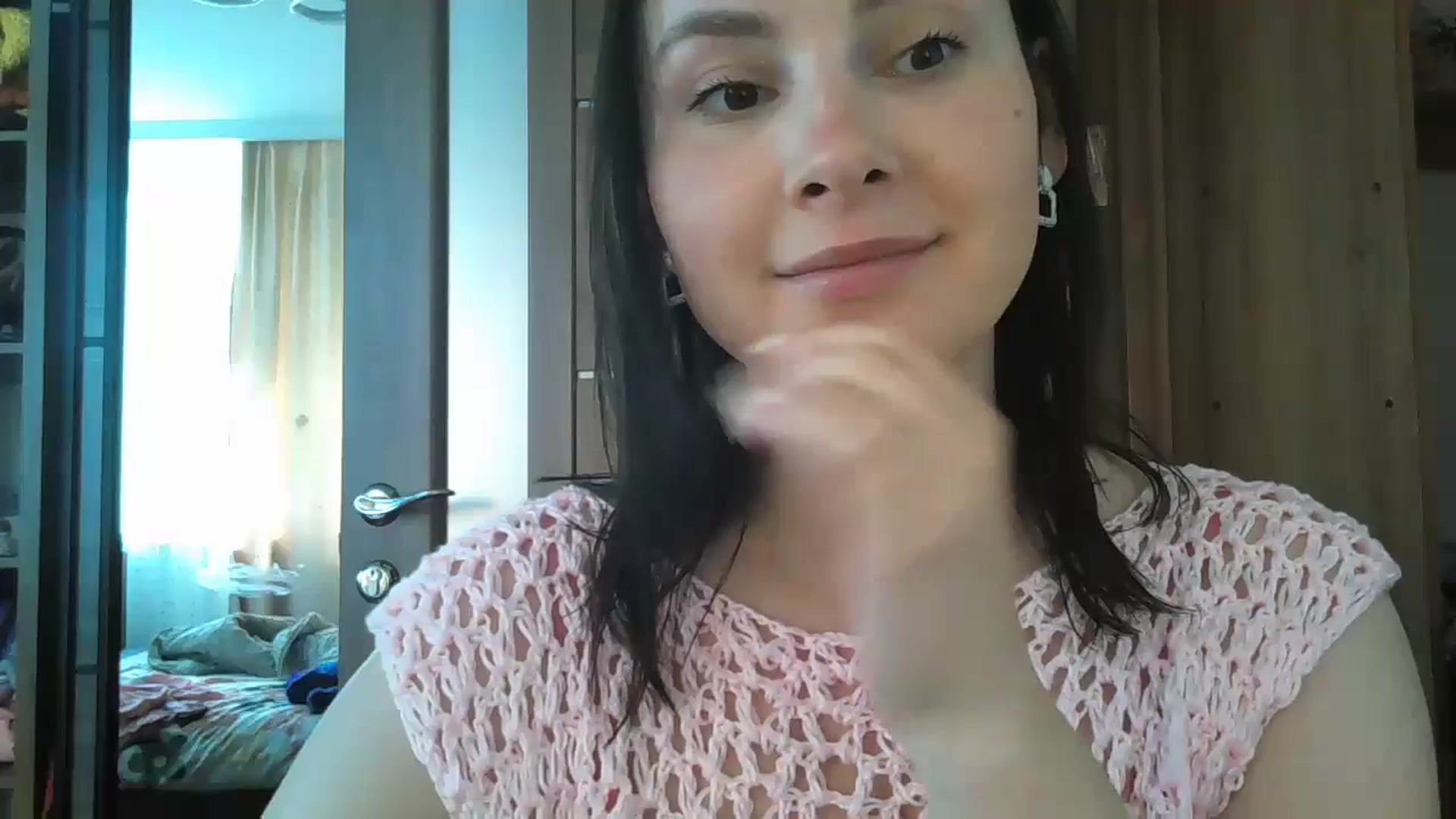 Gallery image thumbnail from MisssLove_is's myfreecams stream on, 05/03/2024, 13:15 image 14 of 20
