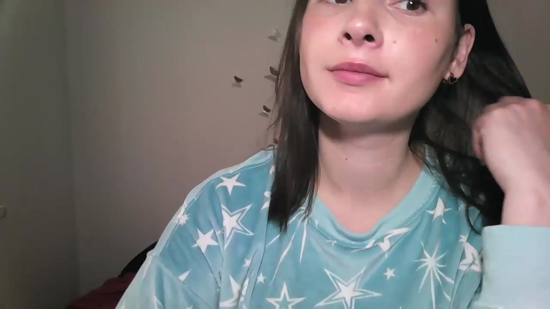 Gallery image thumbnail from MisssLove_is's myfreecams stream on, 05/07/2024, 09:31 image 18 of 20