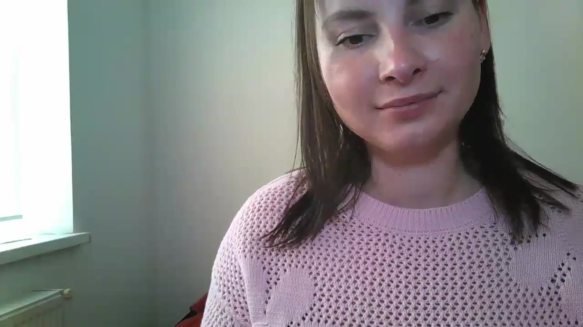 Gallery image thumbnail from MisssLove_is's myfreecams stream on, 05/16/2024, 17:00 image 16 of 20