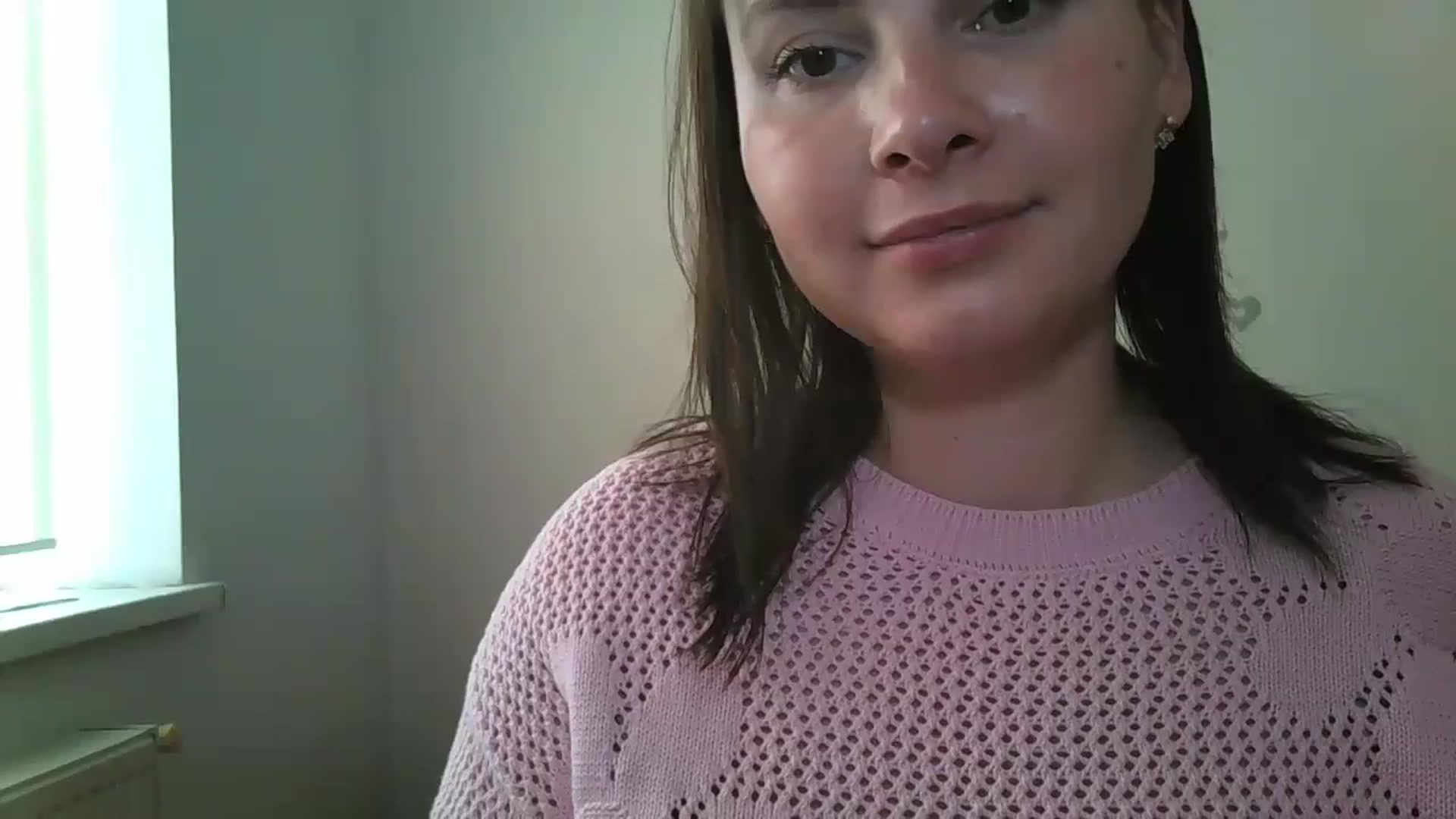 Gallery image thumbnail from MisssLove_is's myfreecams stream on, 05/16/2024, 17:00 image 4 of 20