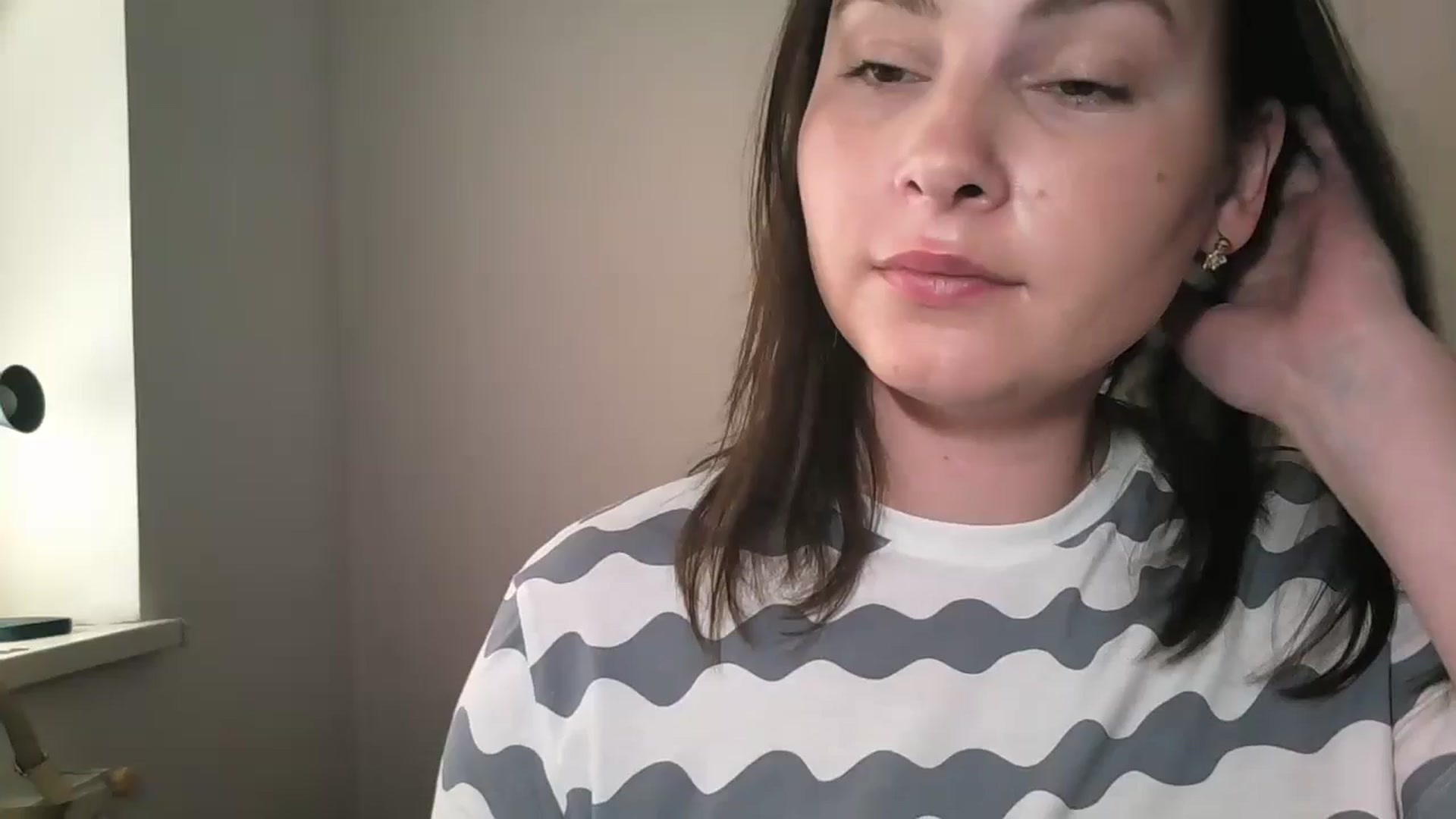 Gallery image thumbnail from MisssLove_is's myfreecams stream on, 05/20/2024, 14:16 image 2 of 20
