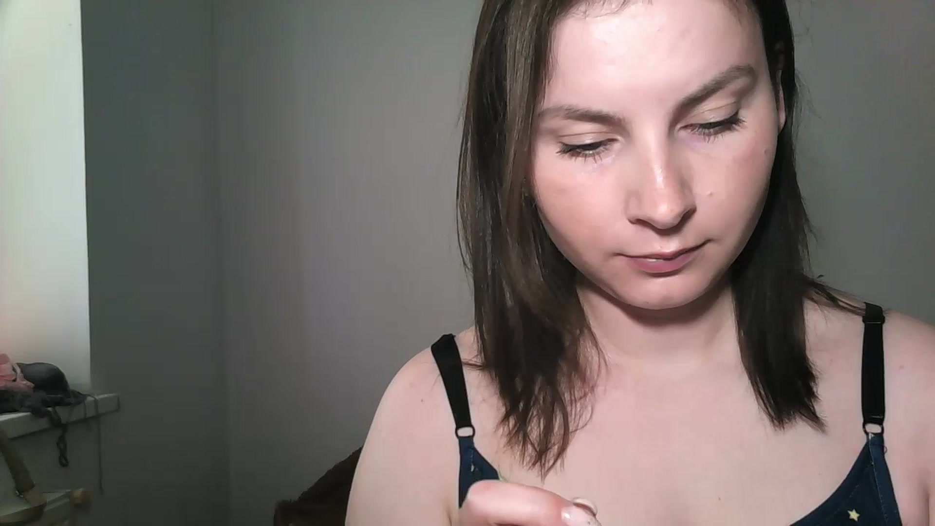 Gallery image thumbnail from MisssLove_is's myfreecams stream on, 05/21/2024, 12:04 image 5 of 20