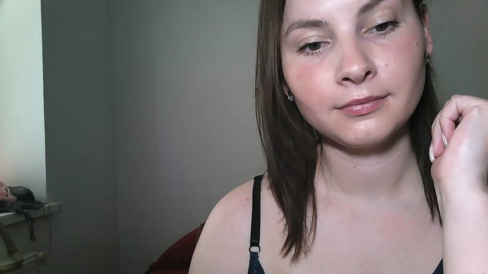 Gallery image thumbnail from MisssLove_is's myfreecams stream on, 05/21/2024, 12:46 image 17 of 20