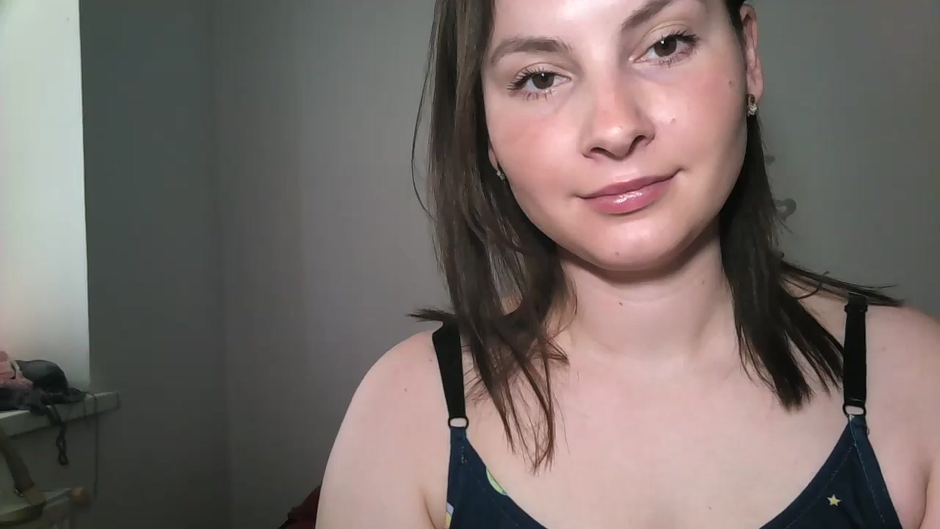 Gallery image thumbnail from MisssLove_is's myfreecams stream on, 05/21/2024, 12:46 image 3 of 20