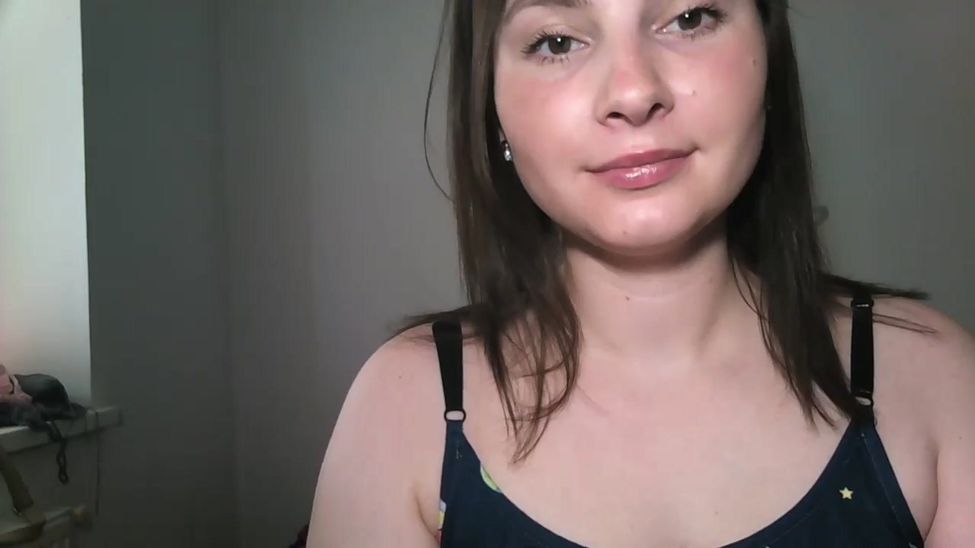 Gallery image thumbnail from MisssLove_is's myfreecams stream on, 05/21/2024, 12:46 image 2 of 20