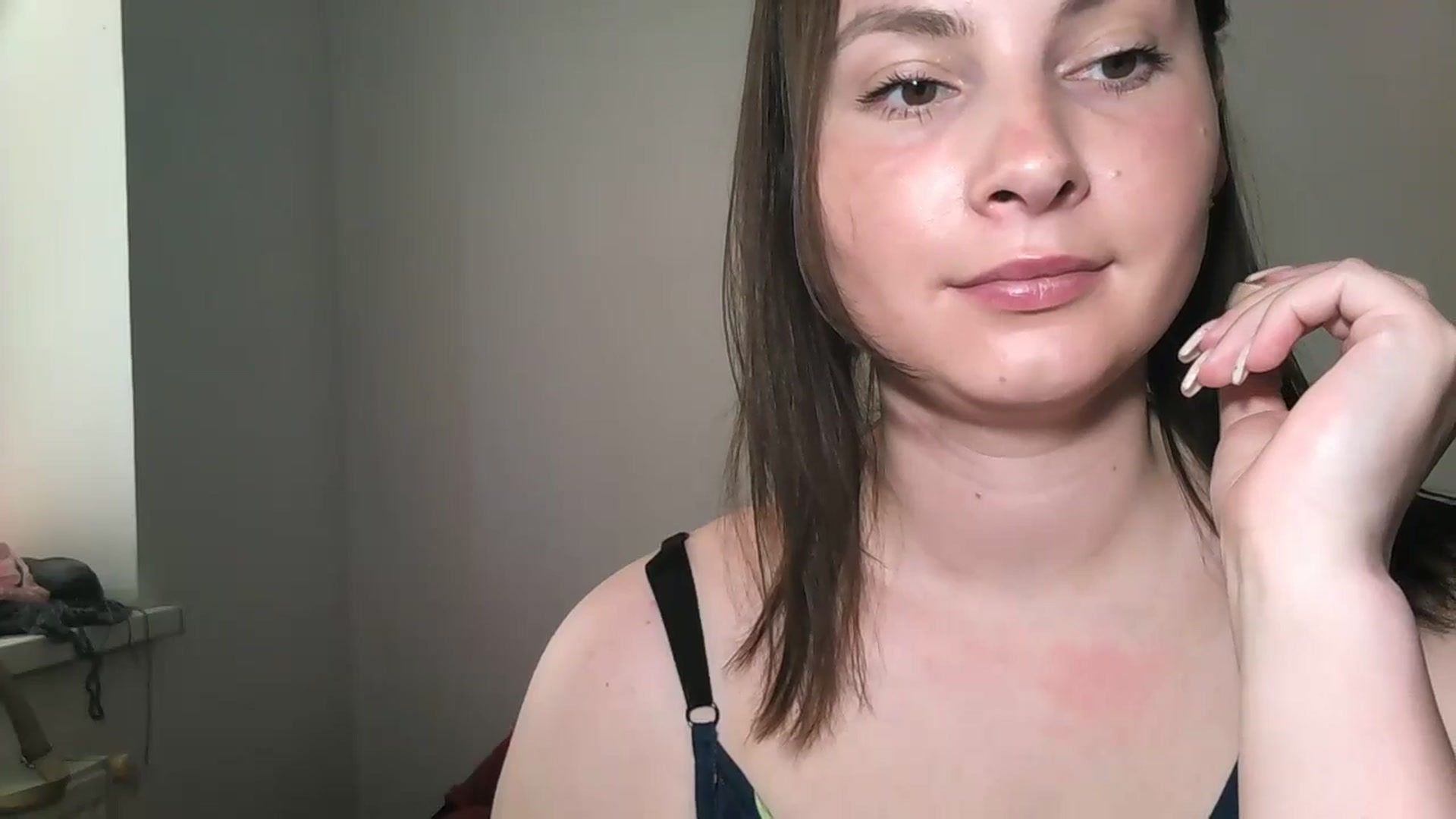 Gallery image thumbnail from MisssLove_is's myfreecams stream on, 05/21/2024, 12:46 image 10 of 20