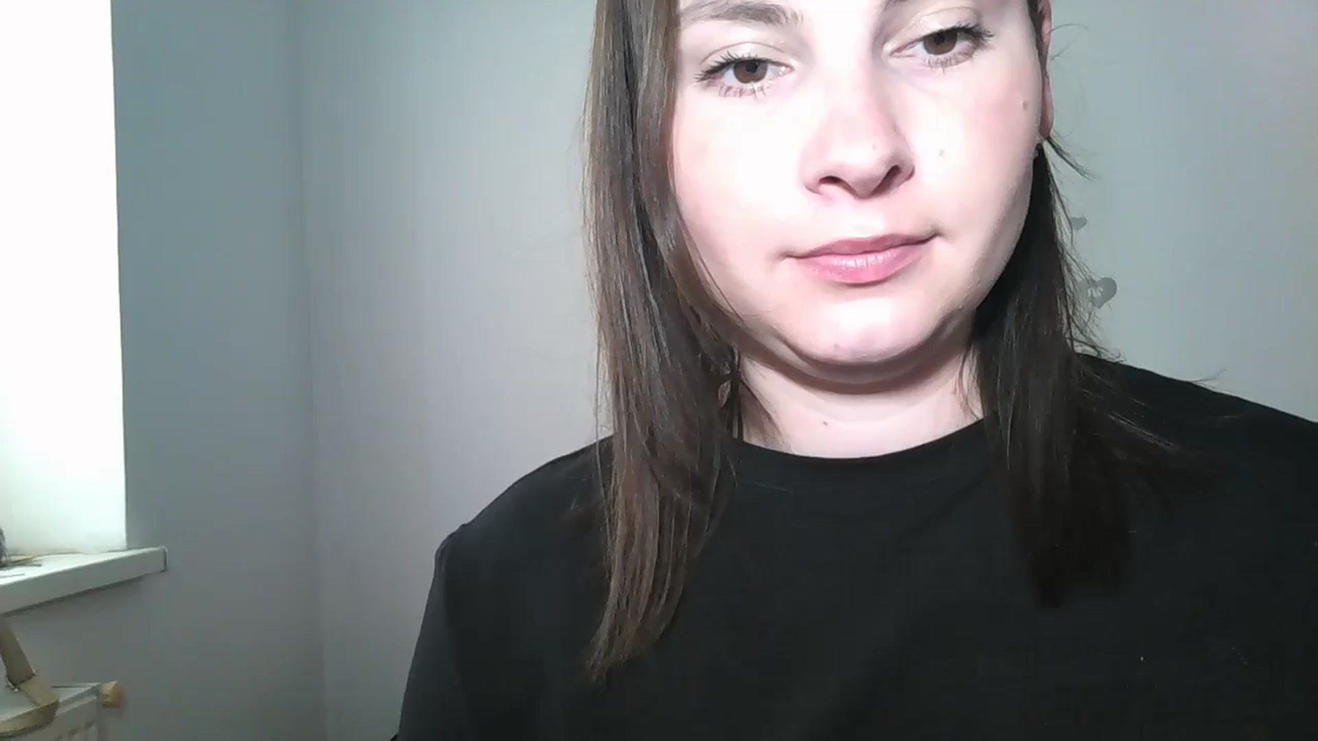 Gallery image thumbnail from MisssLove_is's myfreecams stream on, 05/21/2024, 14:48 image 16 of 20