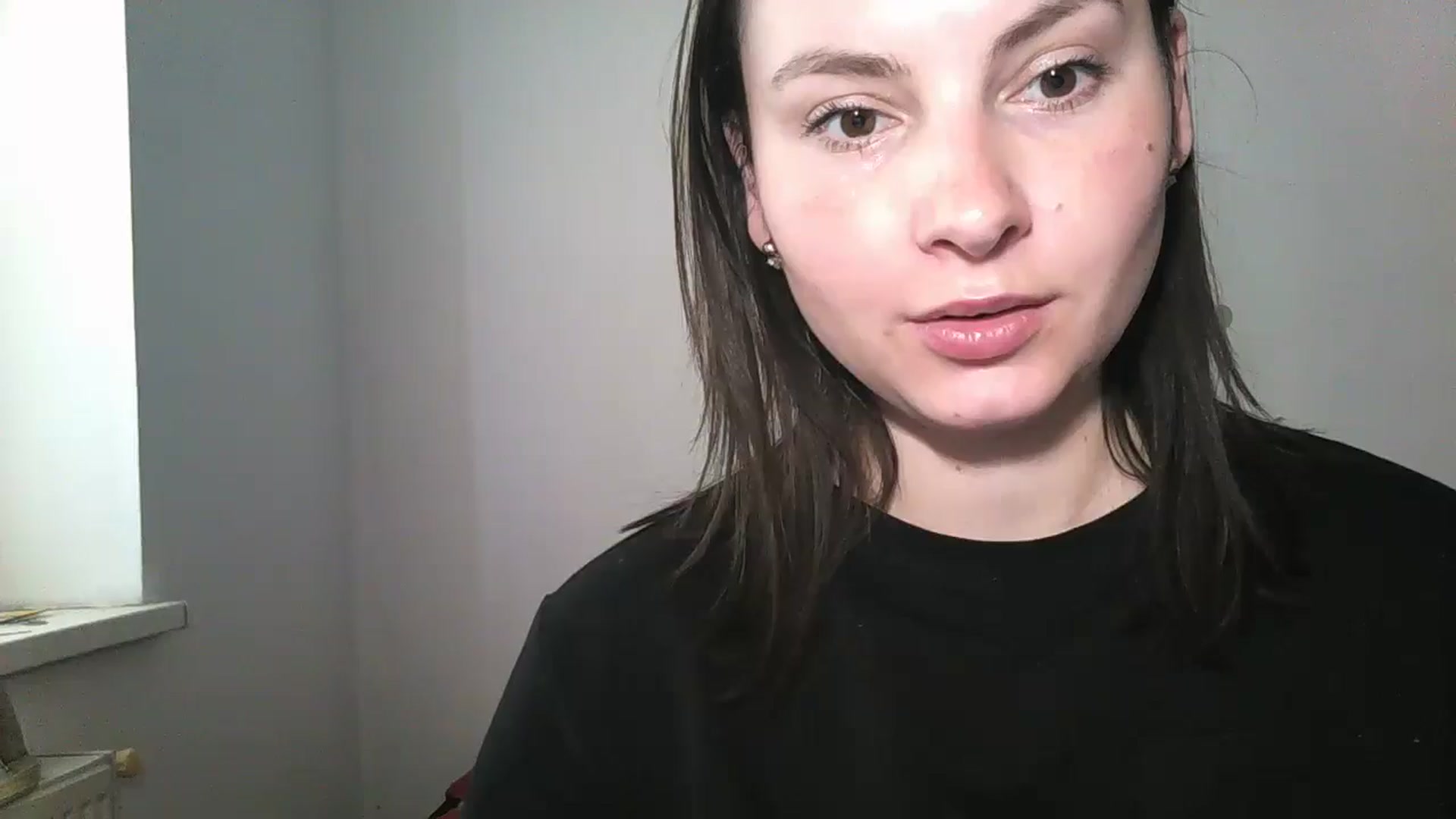 Gallery image thumbnail from MisssLove_is's myfreecams stream on, 05/22/2024, 10:18 image 1 of 20