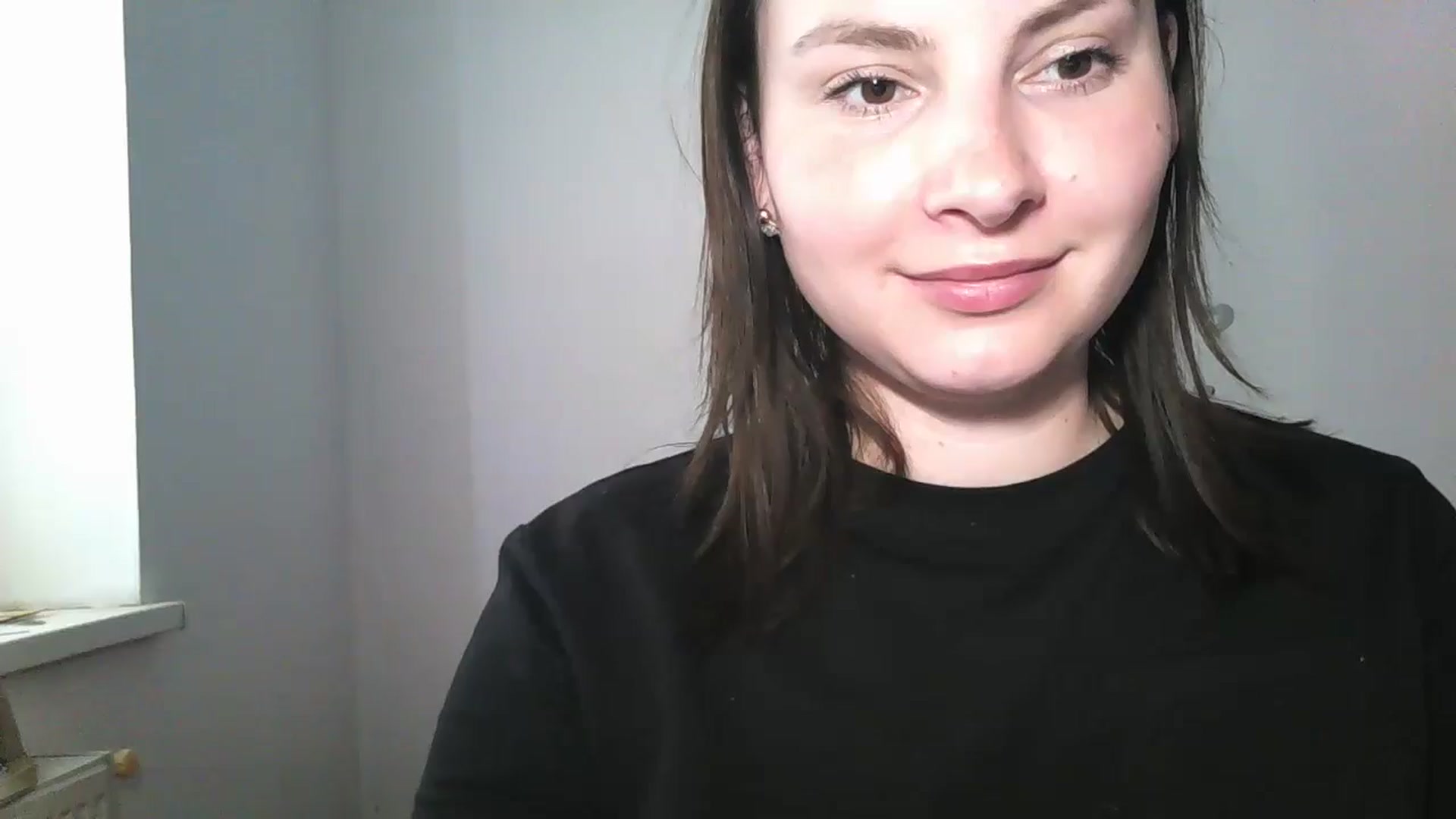 Gallery image thumbnail from MisssLove_is's myfreecams stream on, 05/22/2024, 10:18 image 12 of 20