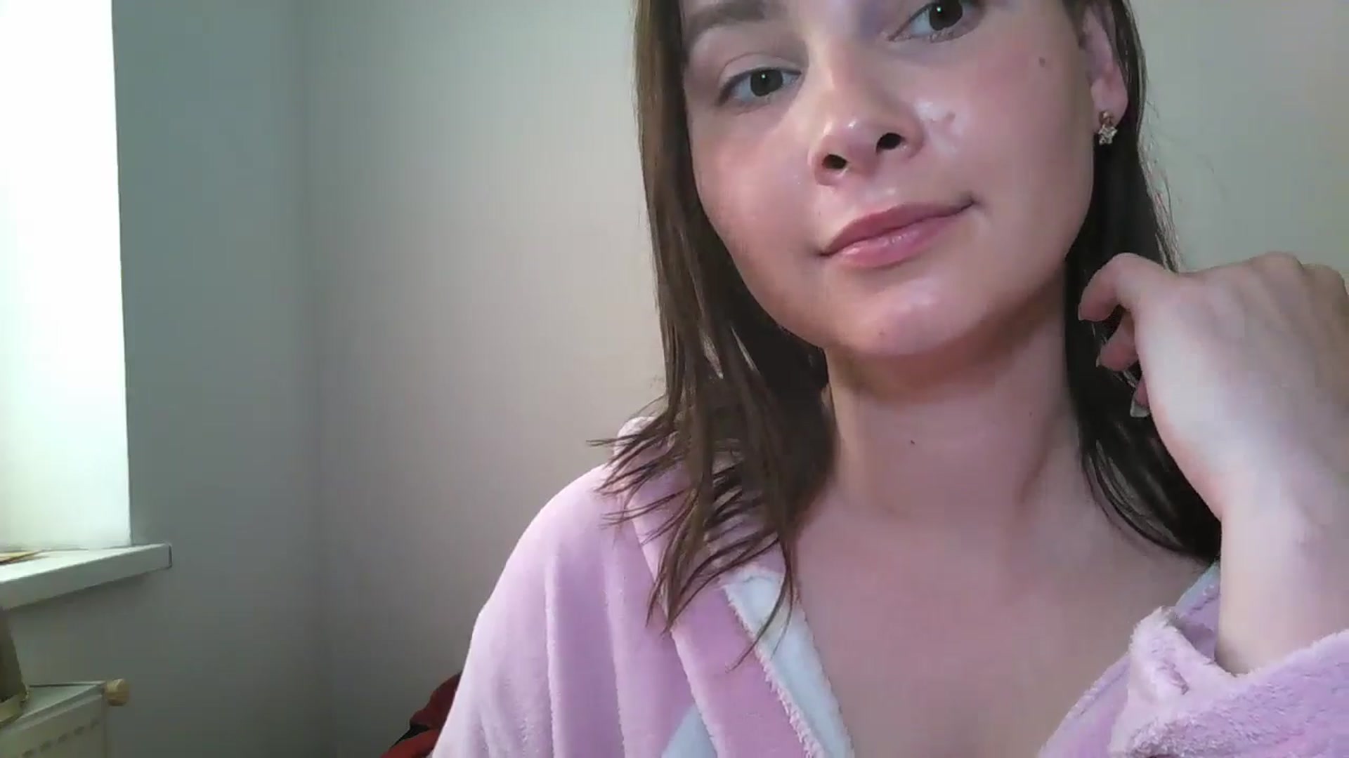 Gallery image thumbnail from MisssLove_is's myfreecams stream on, 05/23/2024, 16:08 image 10 of 20