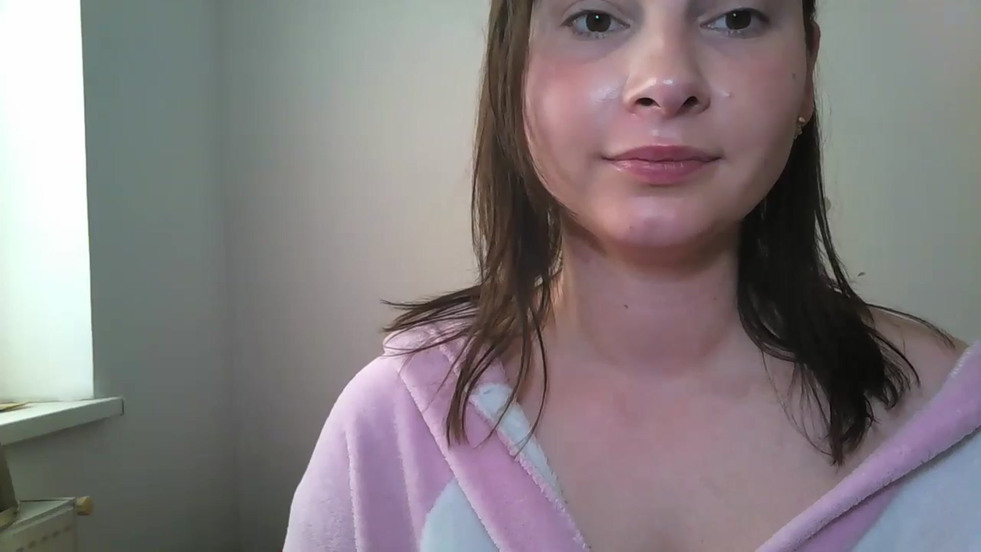 Gallery image thumbnail from MisssLove_is's myfreecams stream on, 05/23/2024, 16:08 image 19 of 20