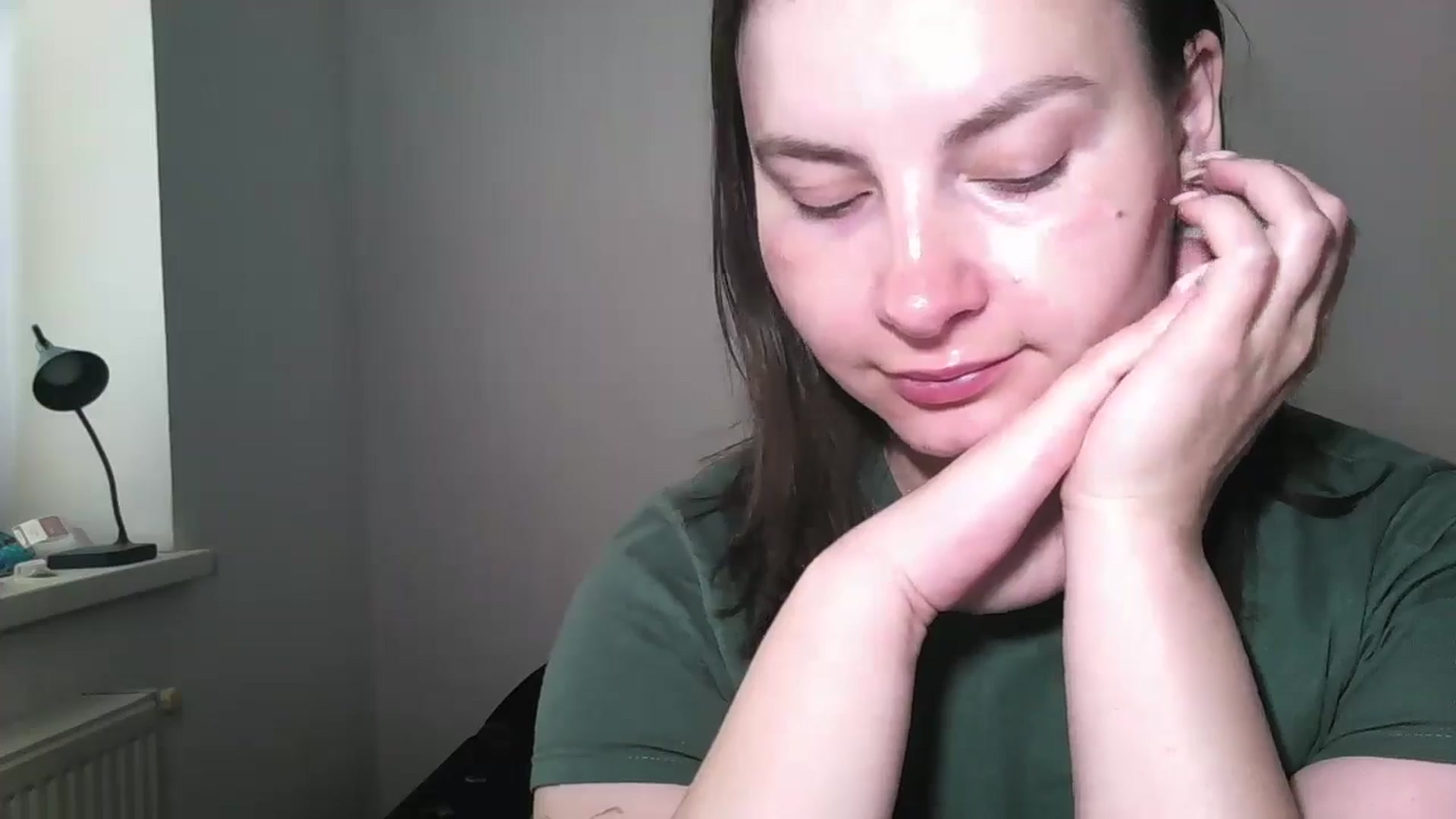 Gallery image thumbnail from MisssLove_is's myfreecams stream on, 05/28/2024, 09:48 image 17 of 20