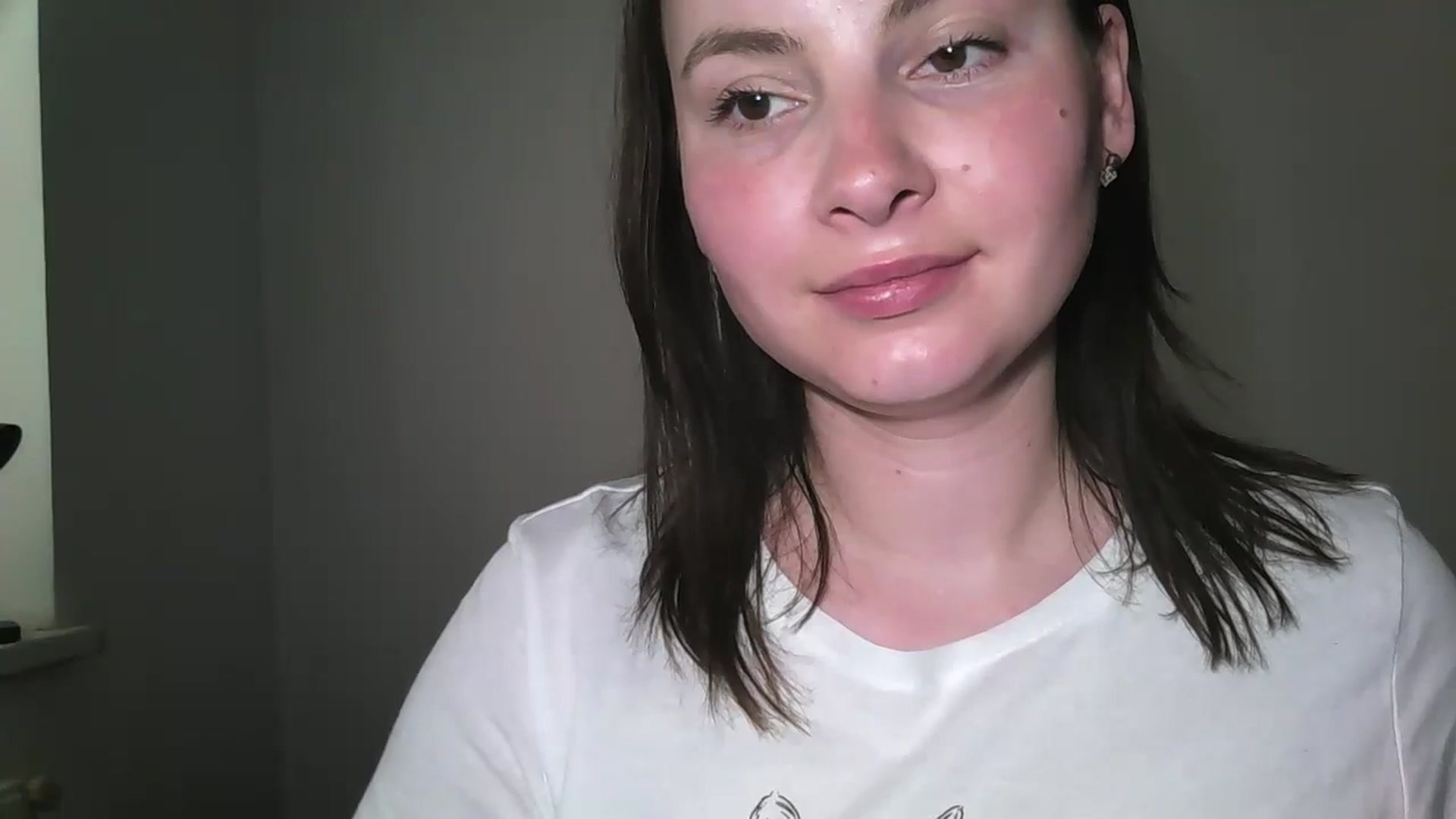 Gallery image thumbnail from MisssLove_is's myfreecams stream on, 05/29/2024, 13:58 image 6 of 20