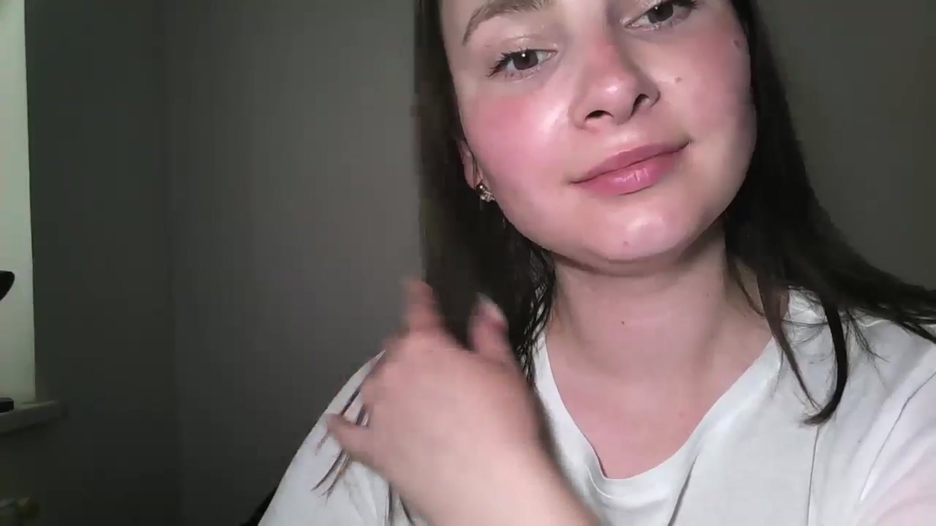 Gallery image thumbnail from MisssLove_is's myfreecams stream on, 05/29/2024, 13:58 image 2 of 20