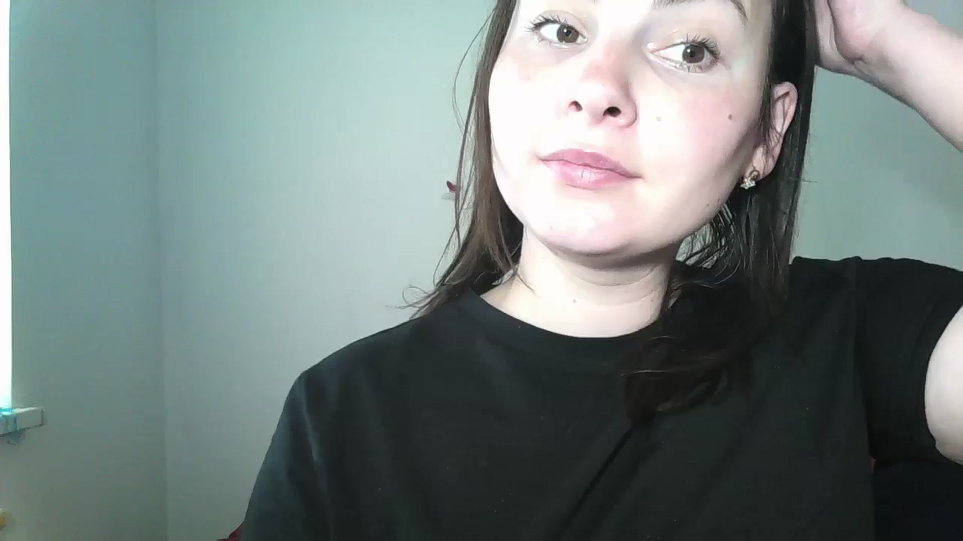 Gallery image thumbnail from MisssLove_is's myfreecams stream on, 06/04/2024, 12:09 image 5 of 20