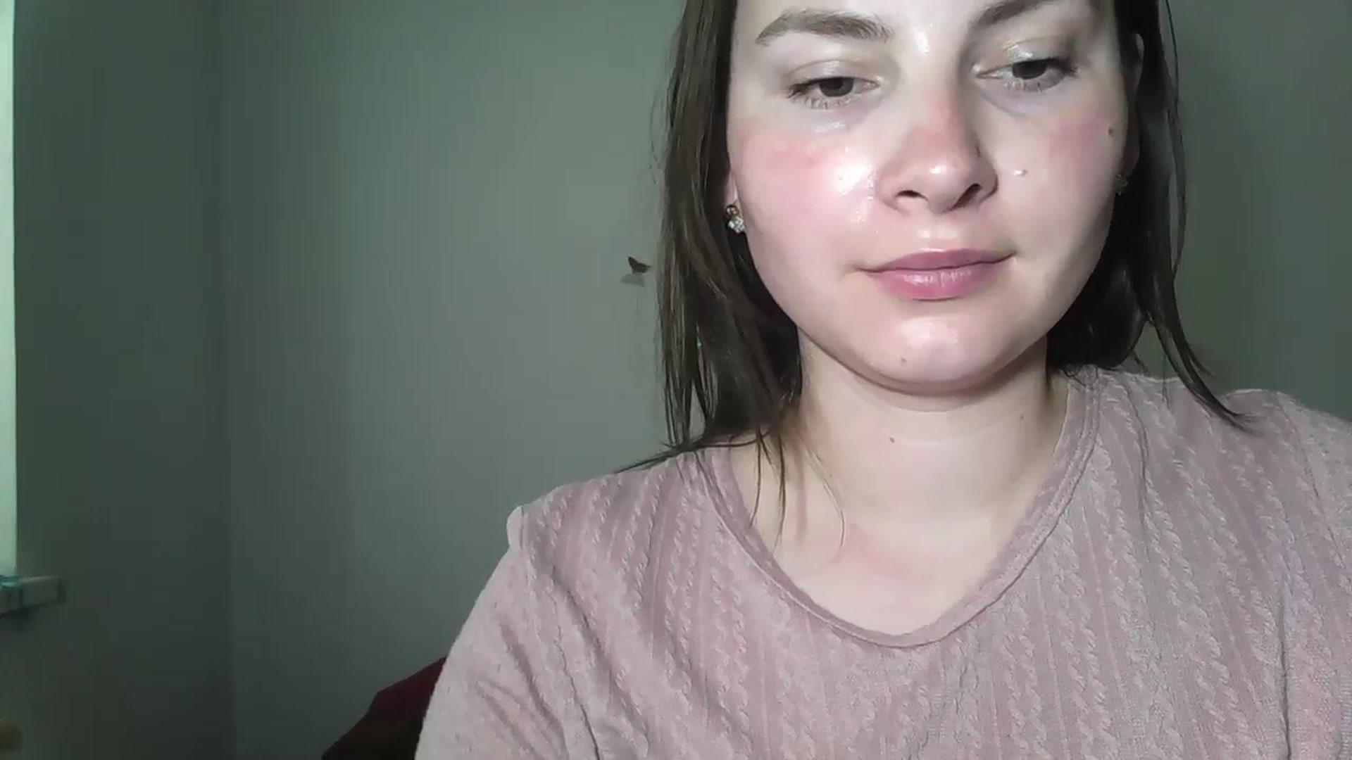 Gallery image thumbnail from MisssLove_is's myfreecams stream on, 06/05/2024, 11:31 image 8 of 20