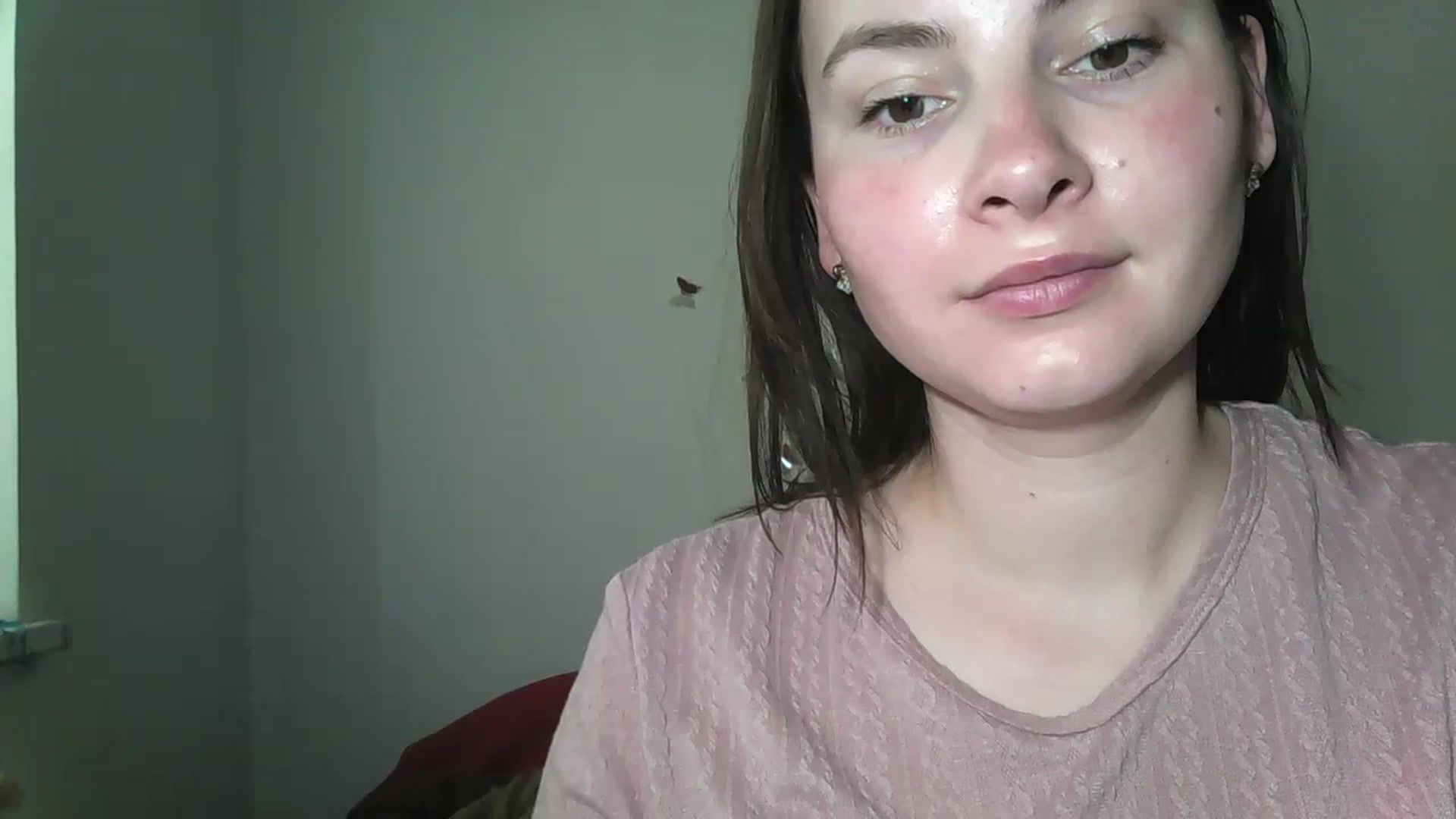 Gallery image thumbnail from MisssLove_is's myfreecams stream on, 06/05/2024, 11:31 image 6 of 20