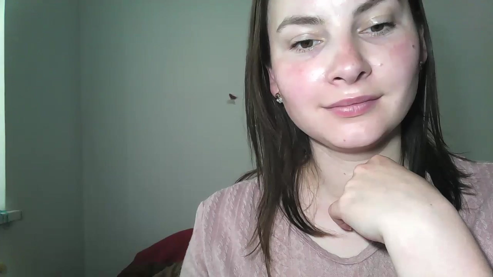 Gallery image thumbnail from MisssLove_is's myfreecams stream on, 06/05/2024, 11:31 image 17 of 20
