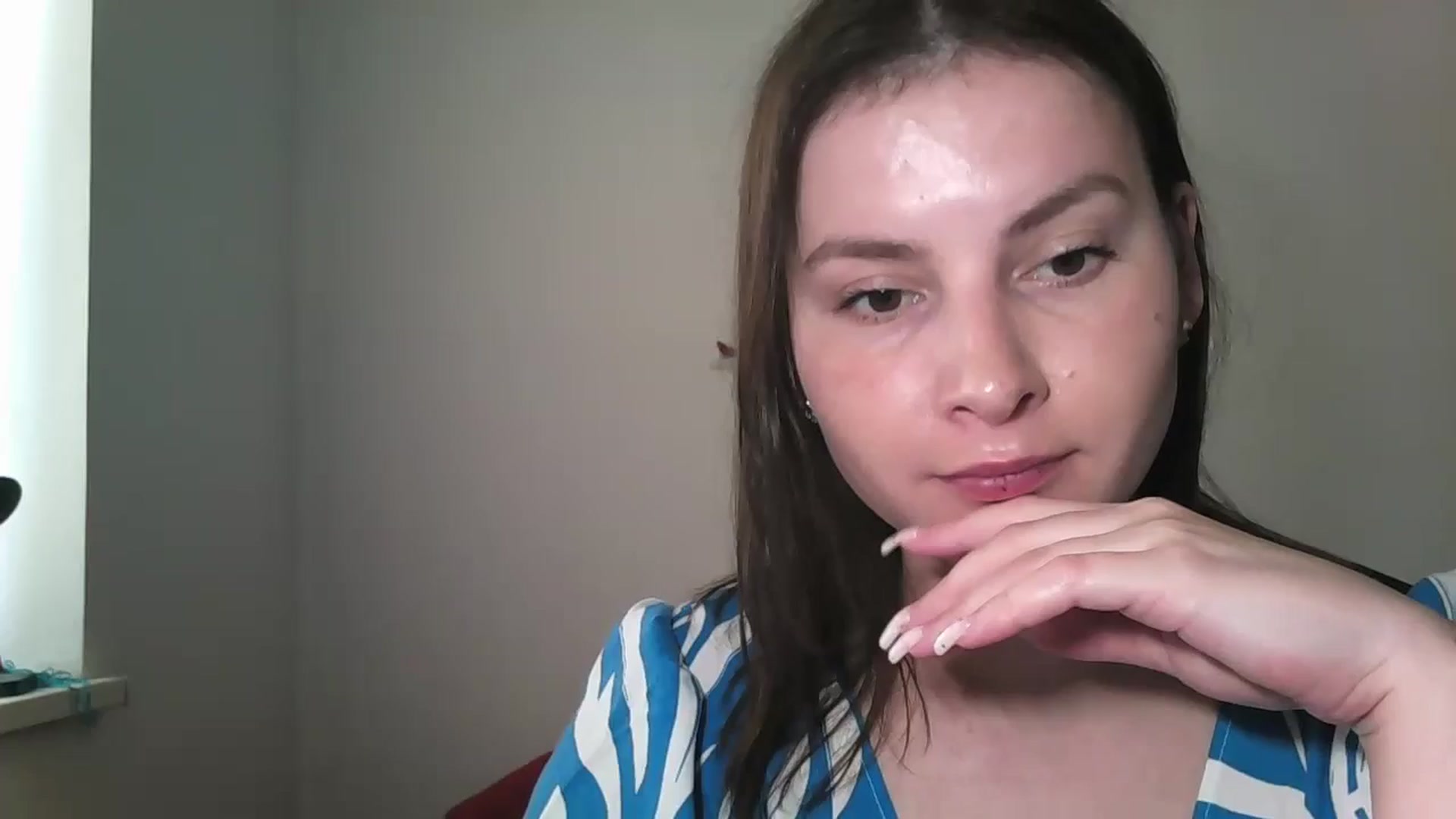 Gallery image thumbnail from MisssLove_is's myfreecams stream on, 06/06/2024, 13:45 image 12 of 20