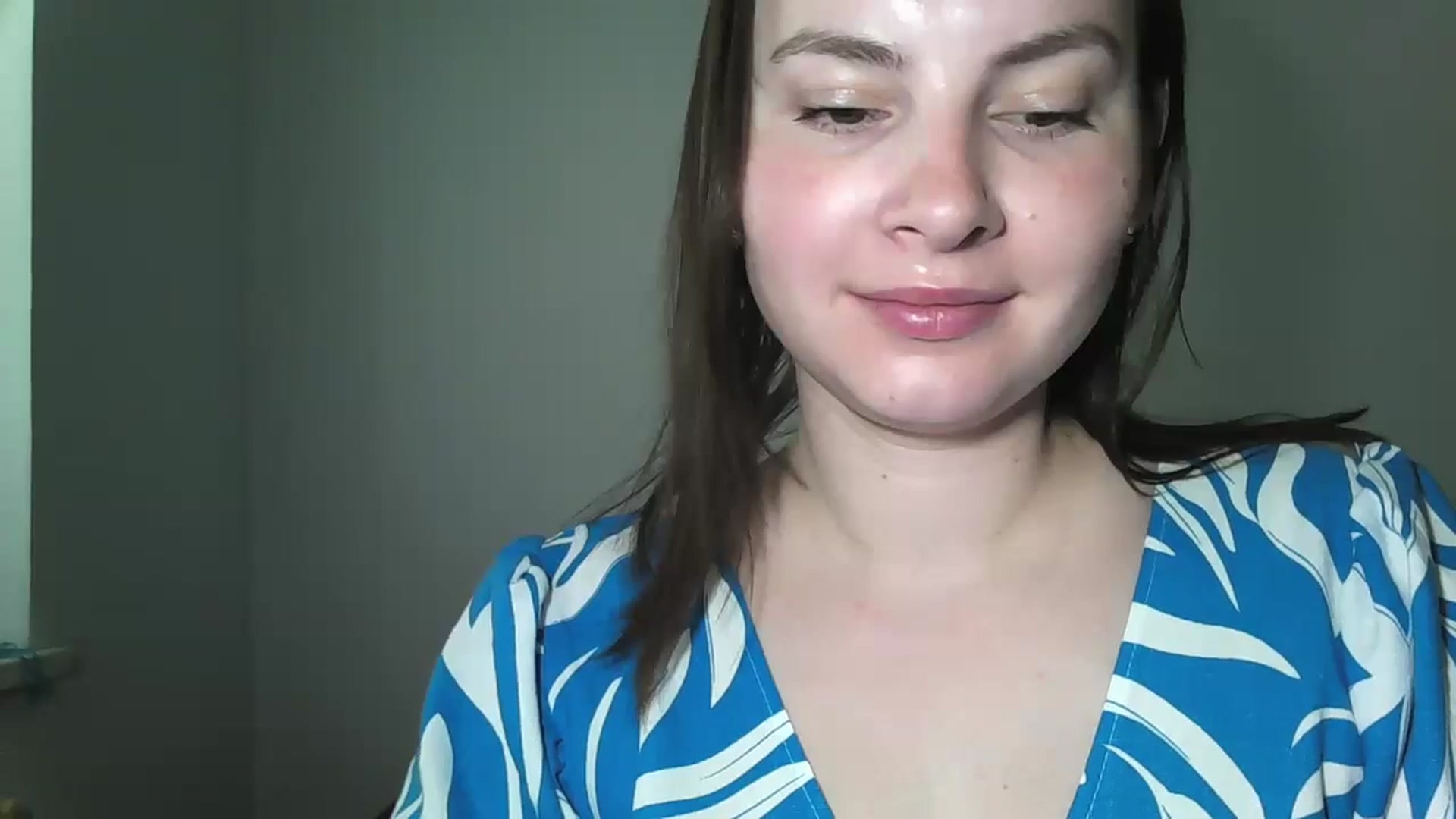 Gallery image thumbnail from MisssLove_is's myfreecams stream on, 06/07/2024, 07:13 image 15 of 20