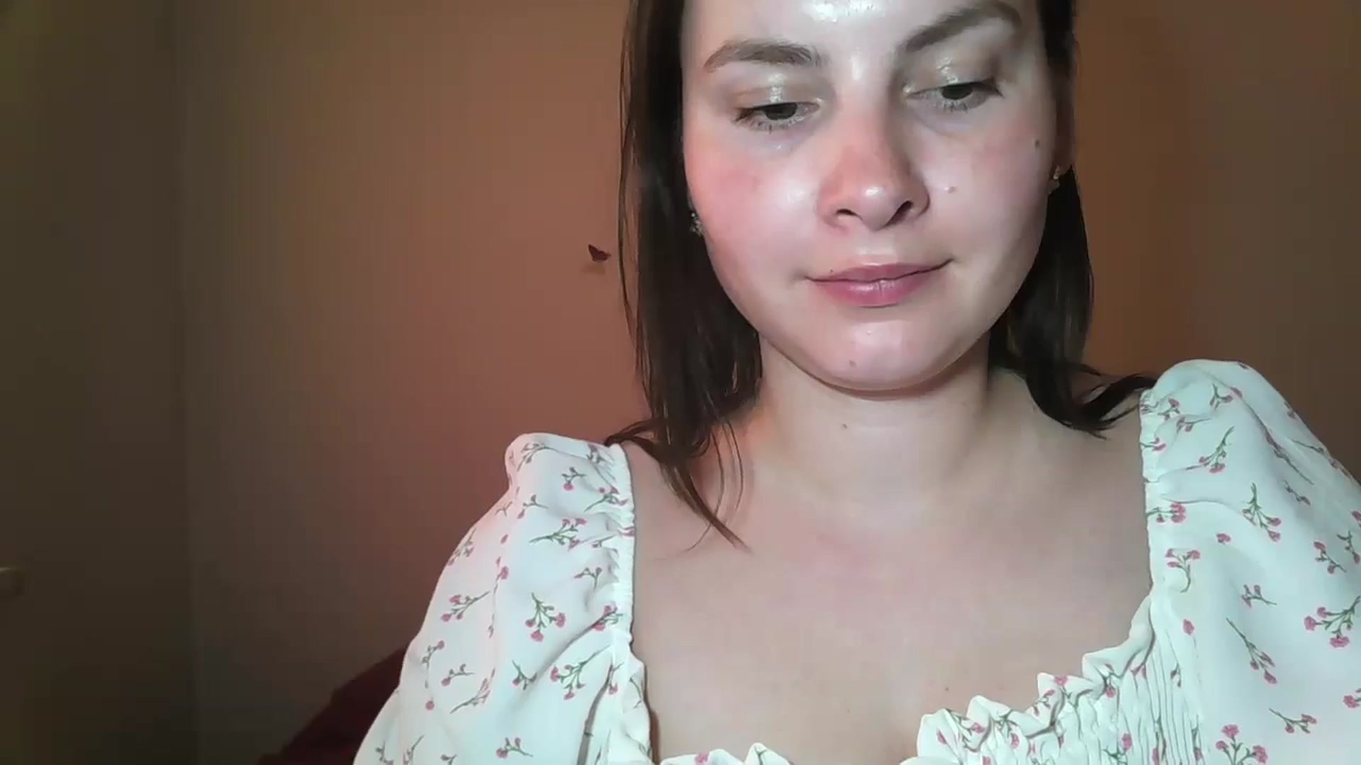 Gallery image thumbnail from MisssLove_is's myfreecams stream on, 06/08/2024, 17:46 image 20 of 20