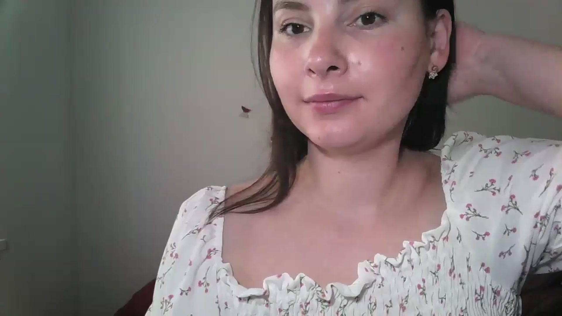 Gallery image thumbnail from MisssLove_is's myfreecams stream on, 06/10/2024, 10:05 image 19 of 20