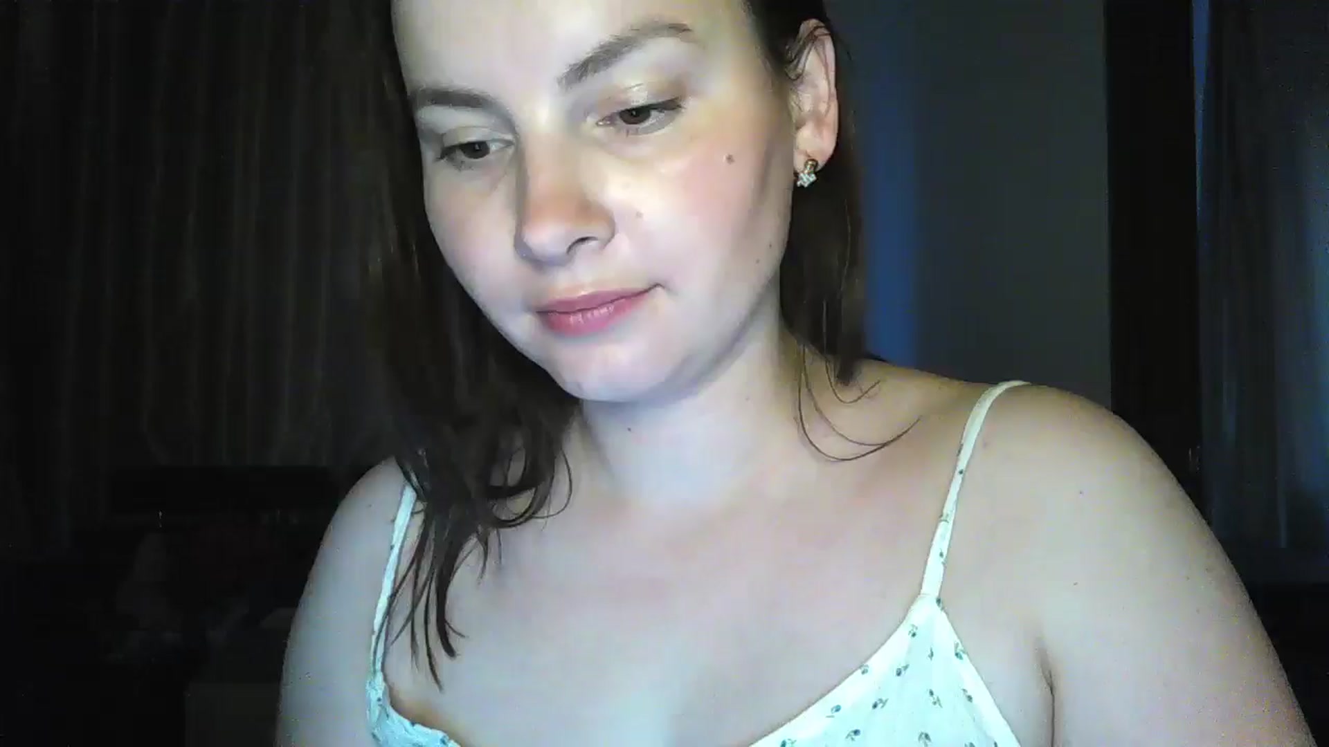 Gallery image thumbnail from MisssLove_is's myfreecams stream on, 06/16/2024, 19:09 image 1 of 20