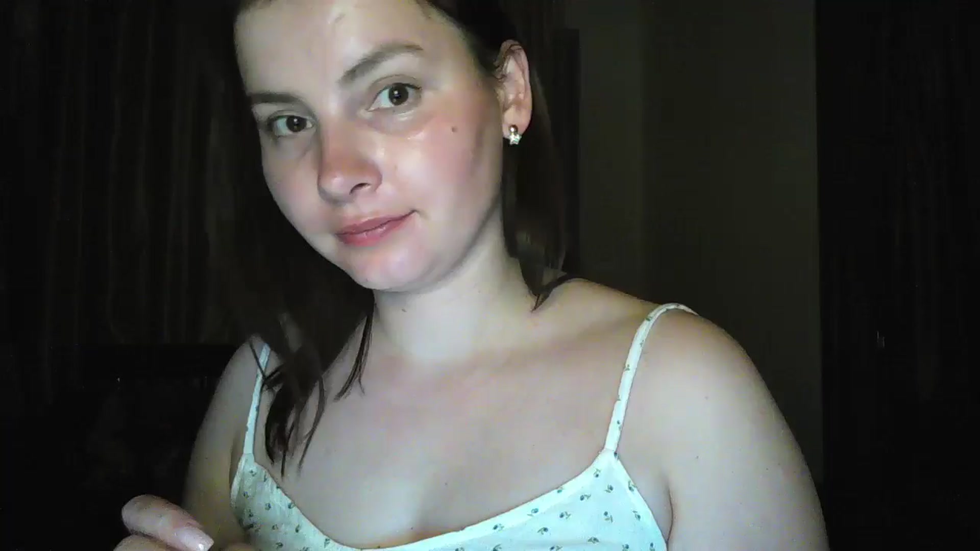 Gallery image thumbnail from MisssLove_is's myfreecams stream on, 06/16/2024, 19:09 image 20 of 20