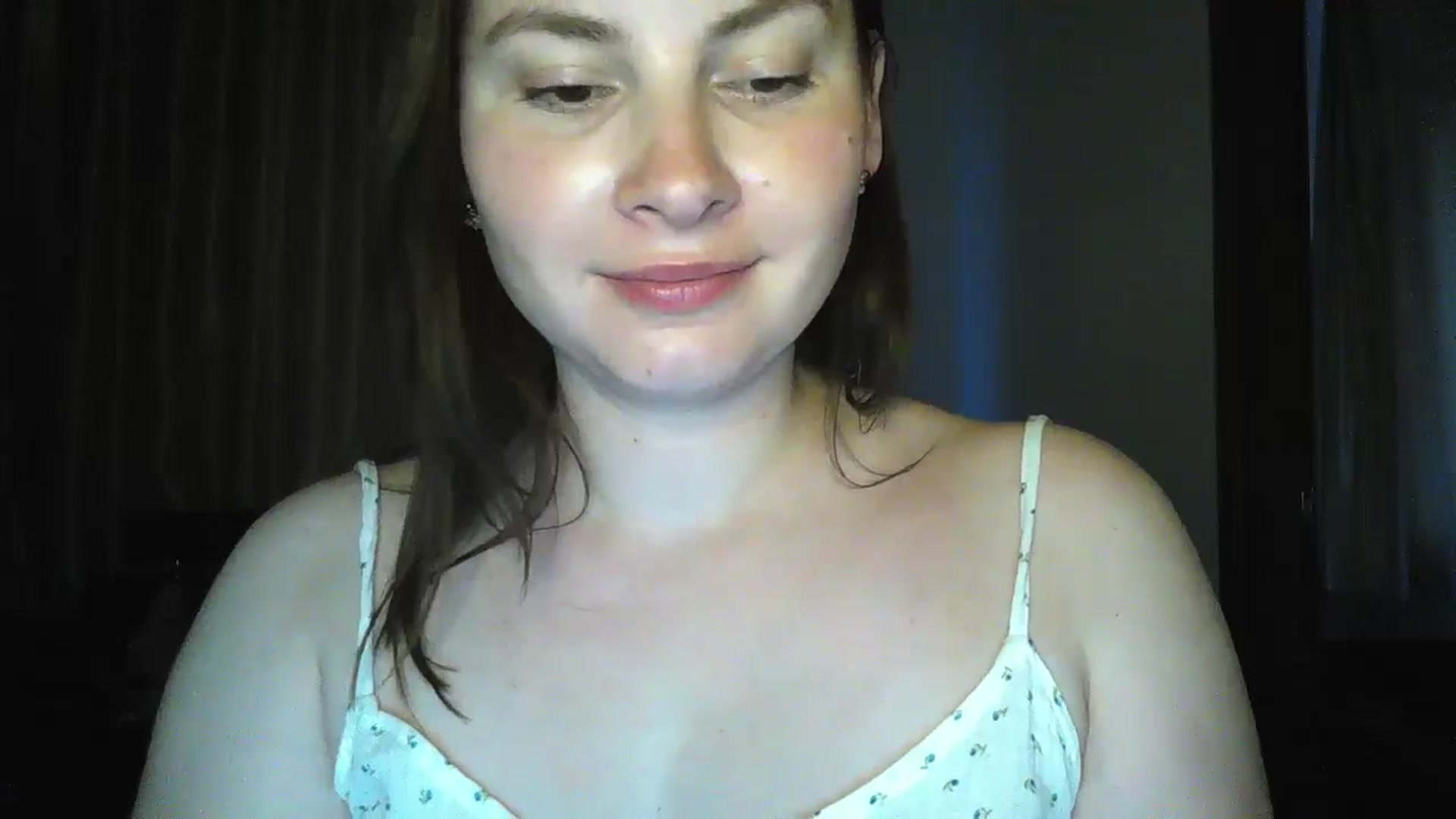 Gallery image thumbnail from MisssLove_is's myfreecams stream on, 06/16/2024, 19:09 image 2 of 20