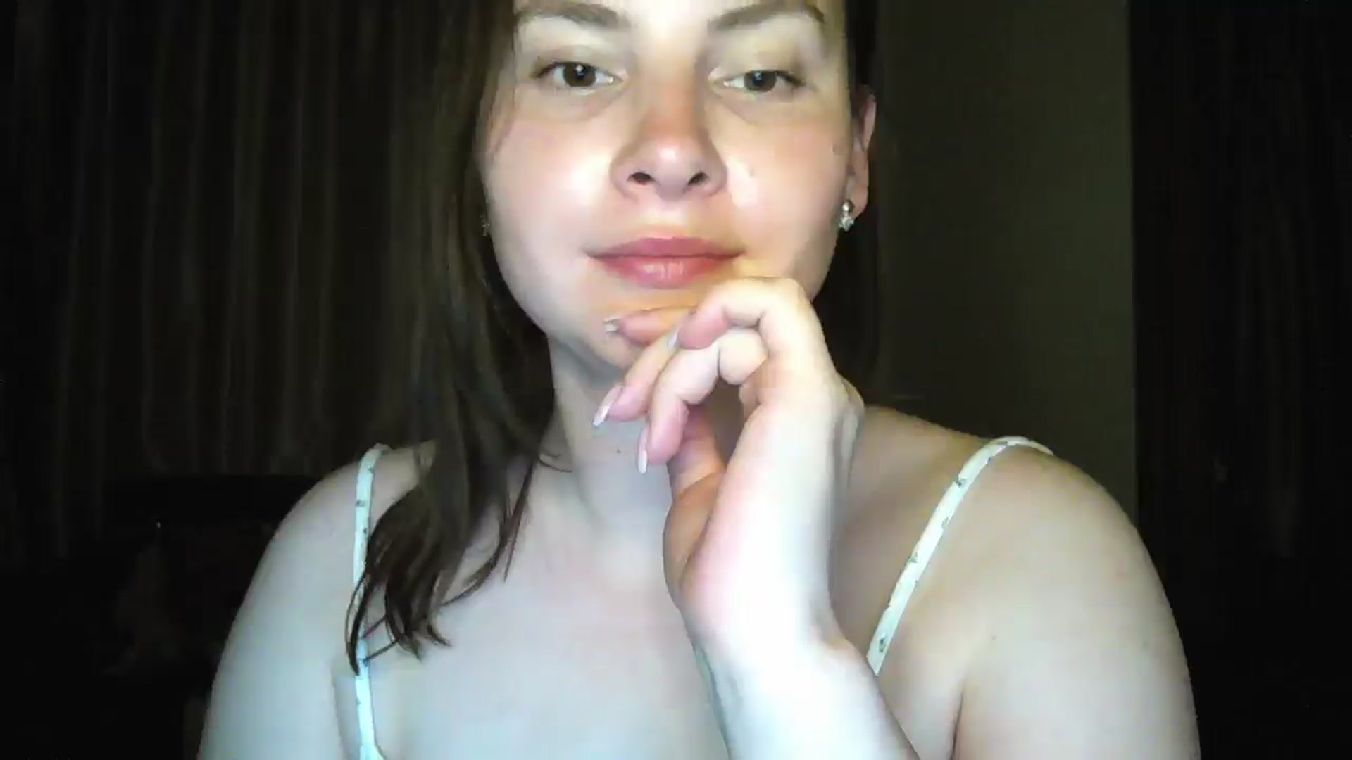 Gallery image thumbnail from MisssLove_is's myfreecams stream on, 06/16/2024, 19:09 image 18 of 20