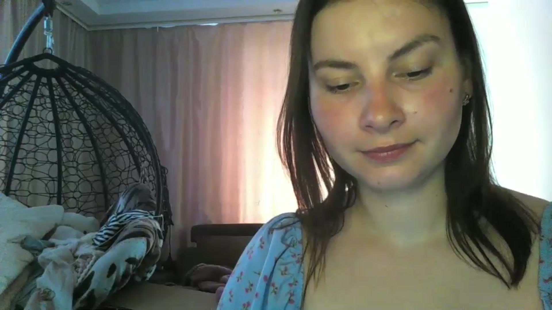 Gallery image thumbnail from MisssLove_is's myfreecams stream on, 06/18/2024, 10:38 image 5 of 20