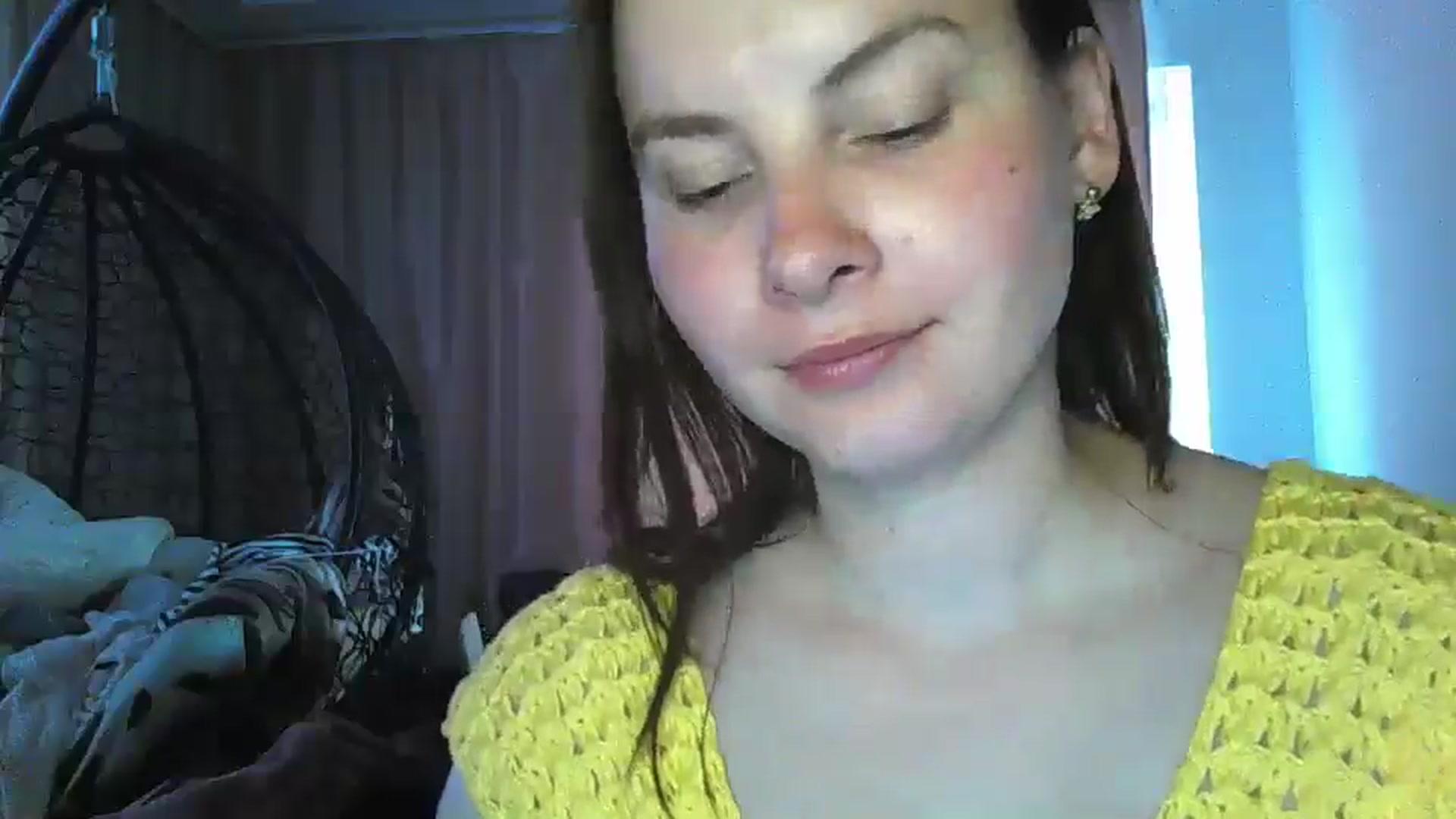 Gallery image thumbnail from MisssLove_is's myfreecams stream on, 06/18/2024, 16:24 image 19 of 20