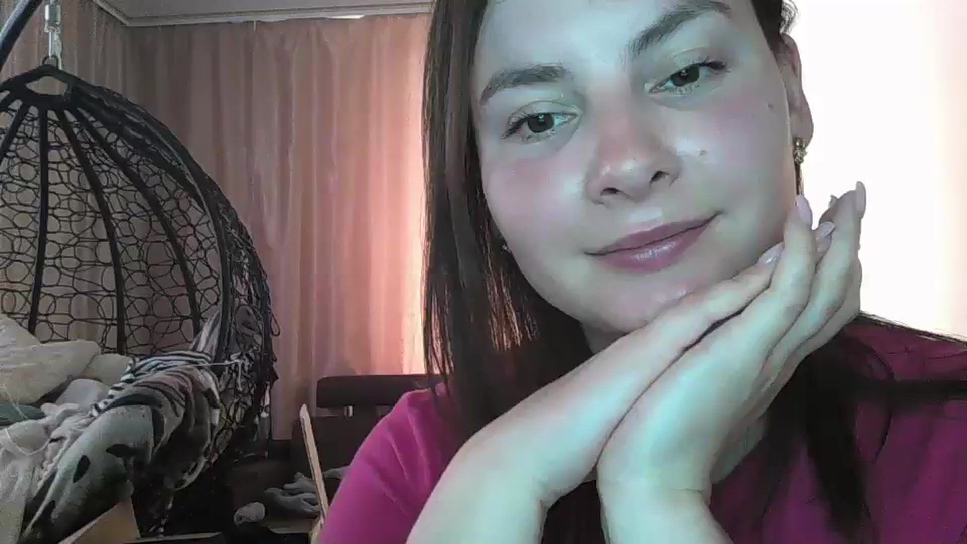 Gallery image thumbnail from MisssLove_is's myfreecams stream on, 06/21/2024, 10:00 image 14 of 20