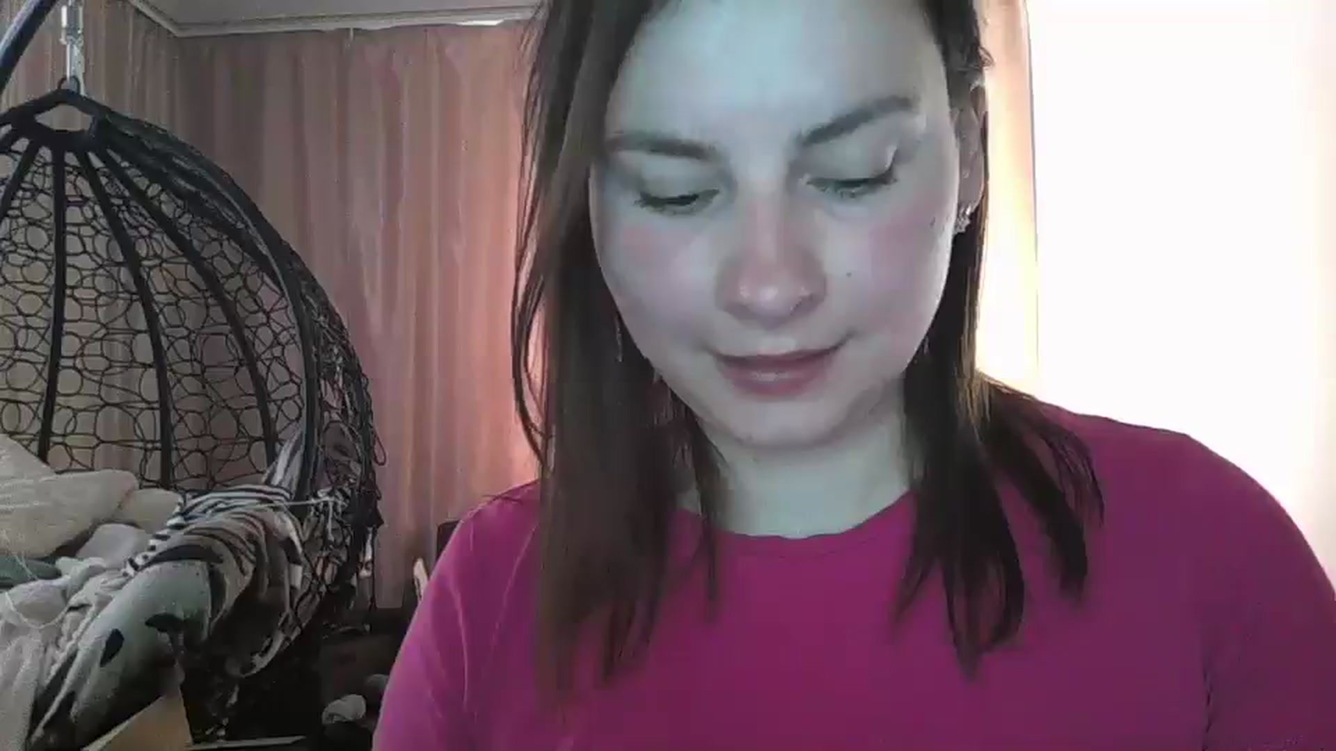 Gallery image thumbnail from MisssLove_is's myfreecams stream on, 06/21/2024, 10:00 image 18 of 20