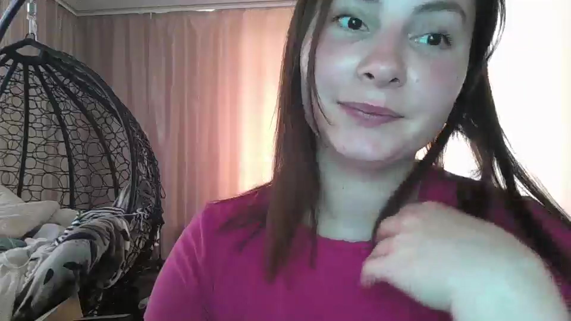 Gallery image thumbnail from MisssLove_is's myfreecams stream on, 06/21/2024, 10:00 image 13 of 20